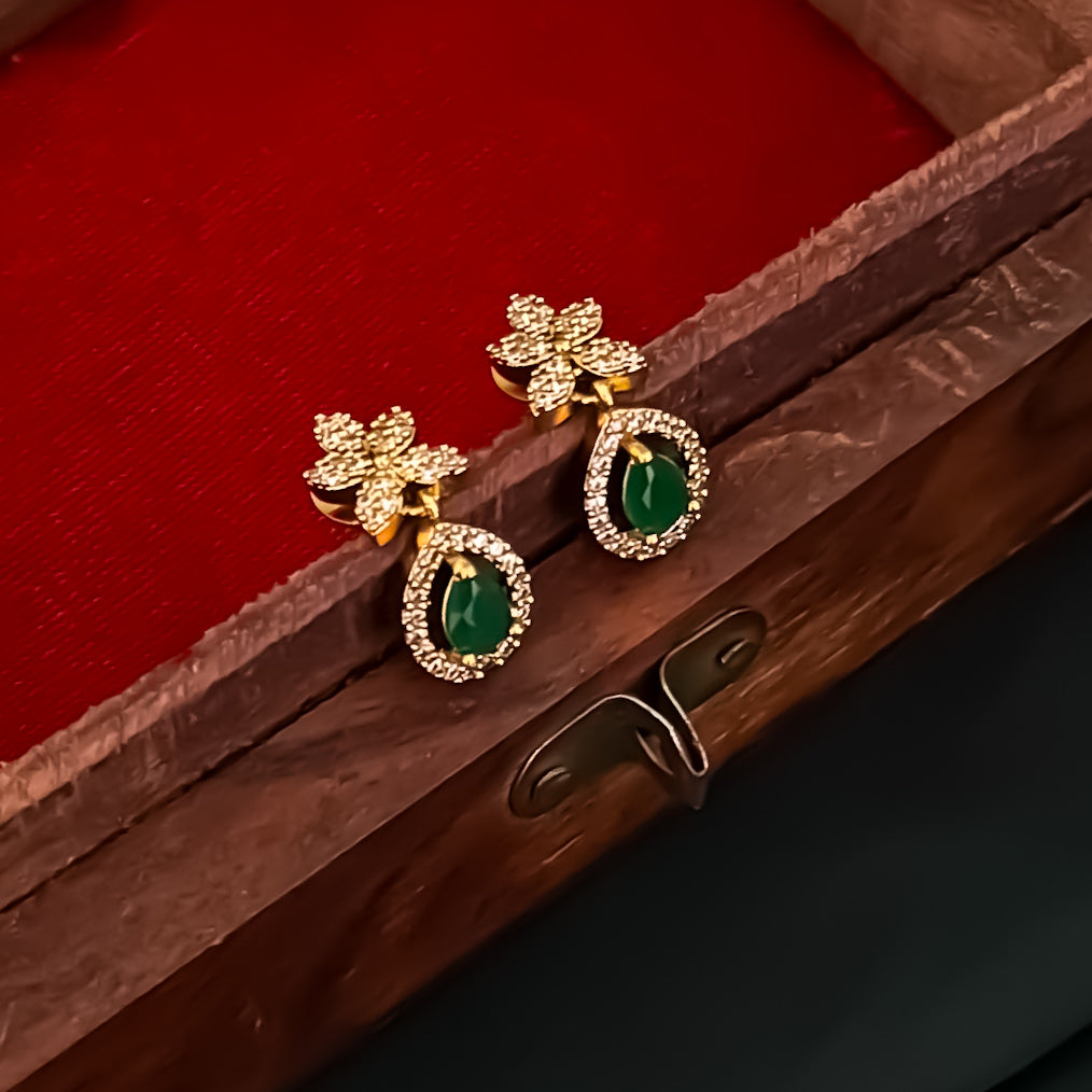 Vaishnavi American Diamond Necklace Set - Green