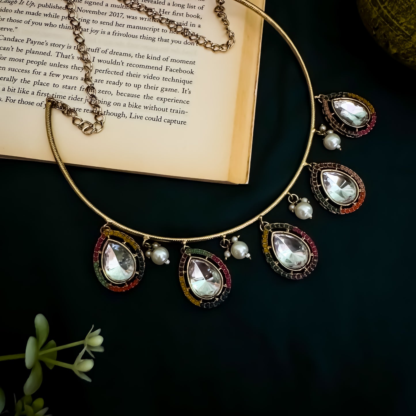 Rahina Jadau Hasli Necklace Set - Multi