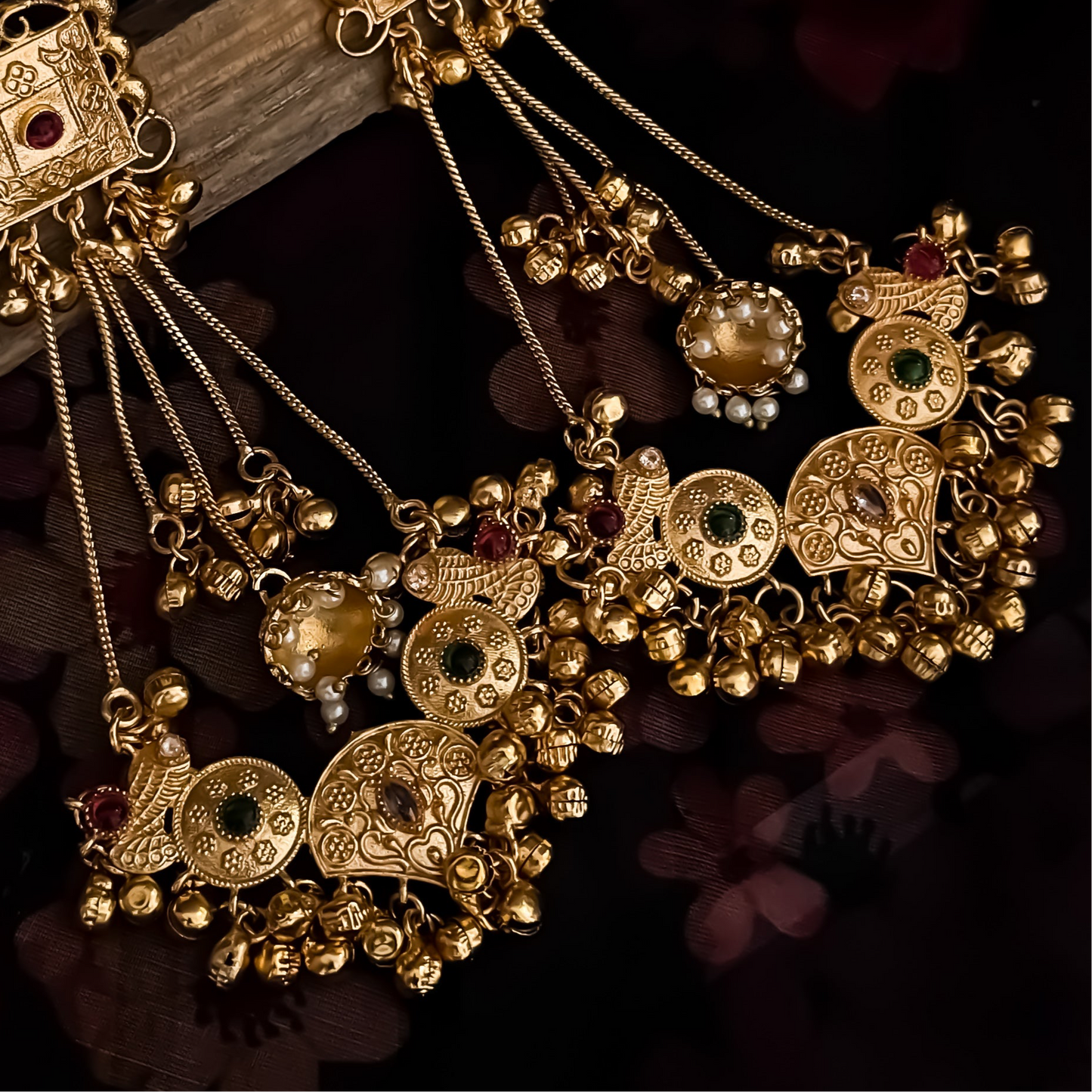 Kavyanshi Kashmiri Brass Dejhoor Ghungroo Jhumka Earrings - Golden