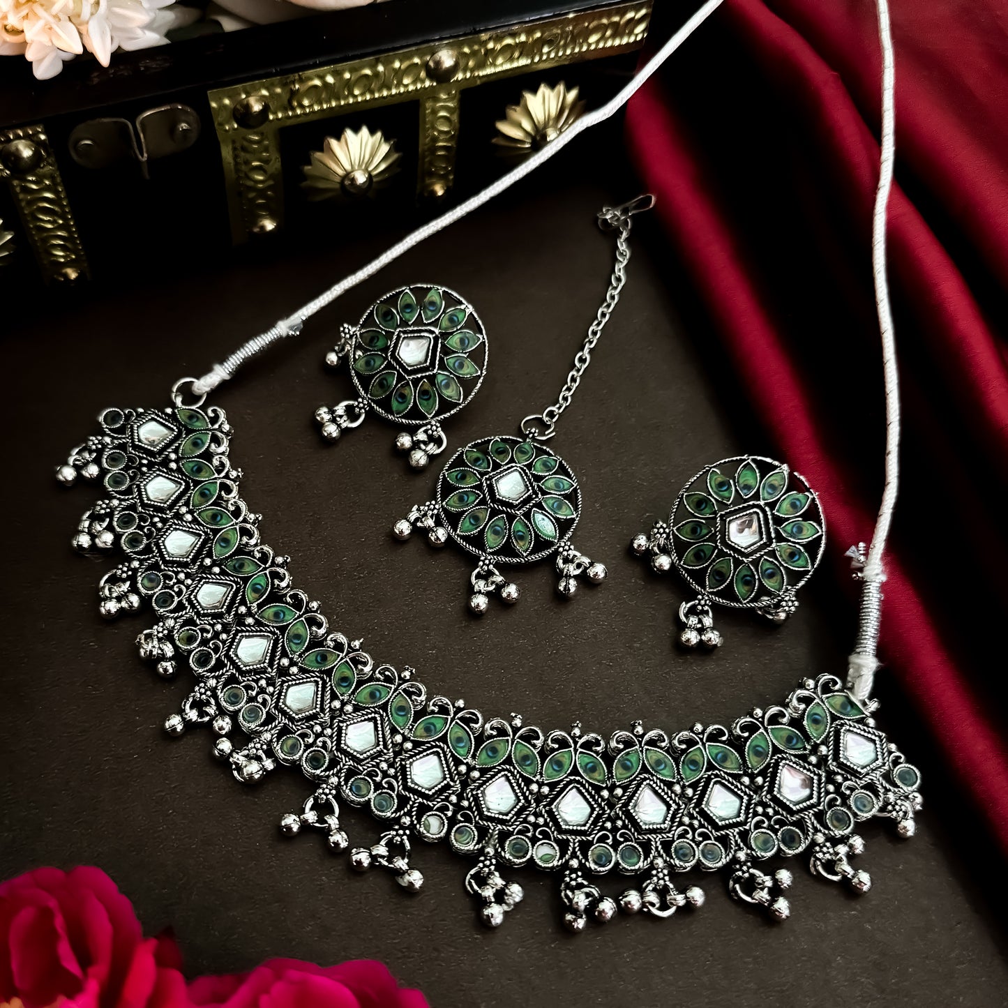 Morpankh Mirror Necklace Set with teeka