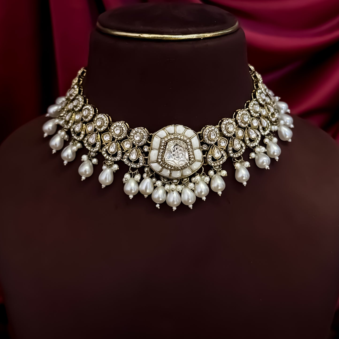 Tanishka Polki Premium Necklace Set - Golden