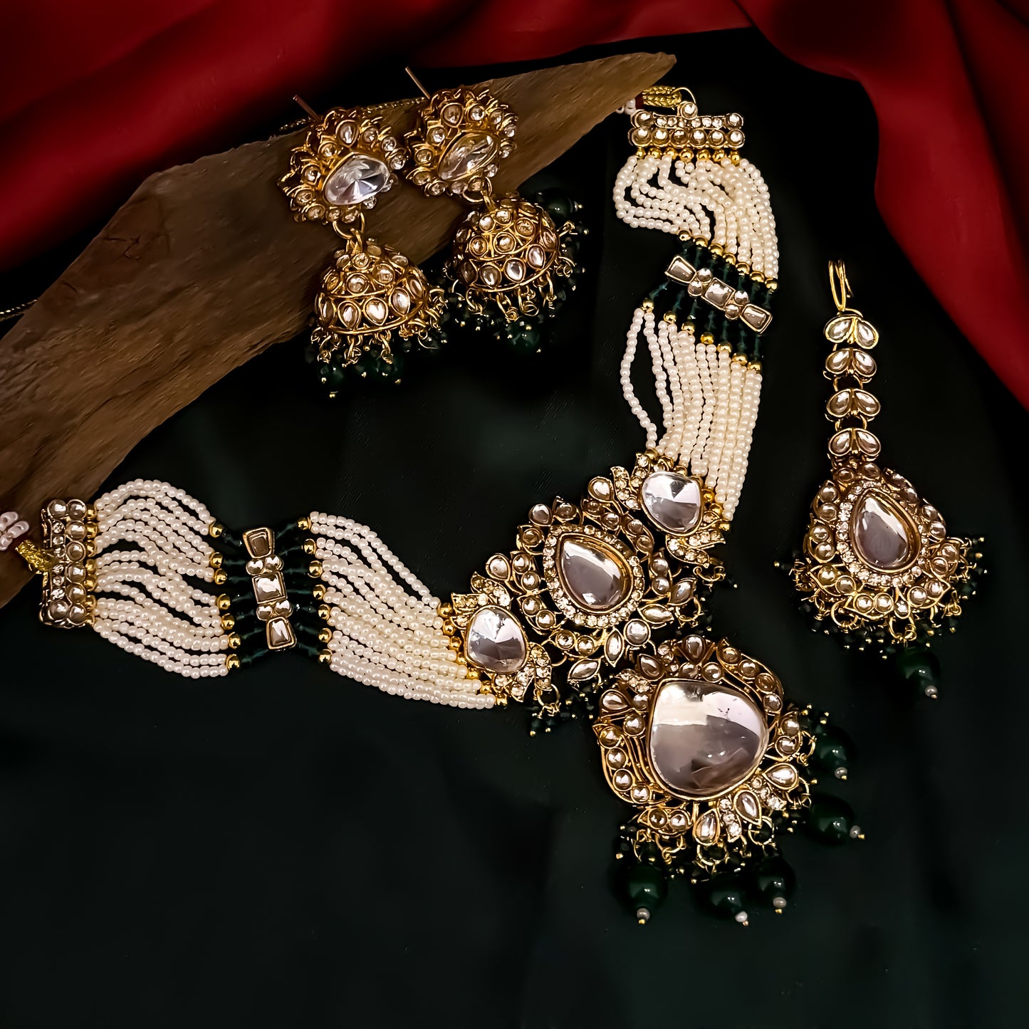 Sunaina Kundan Choker Necklace Set - Green
