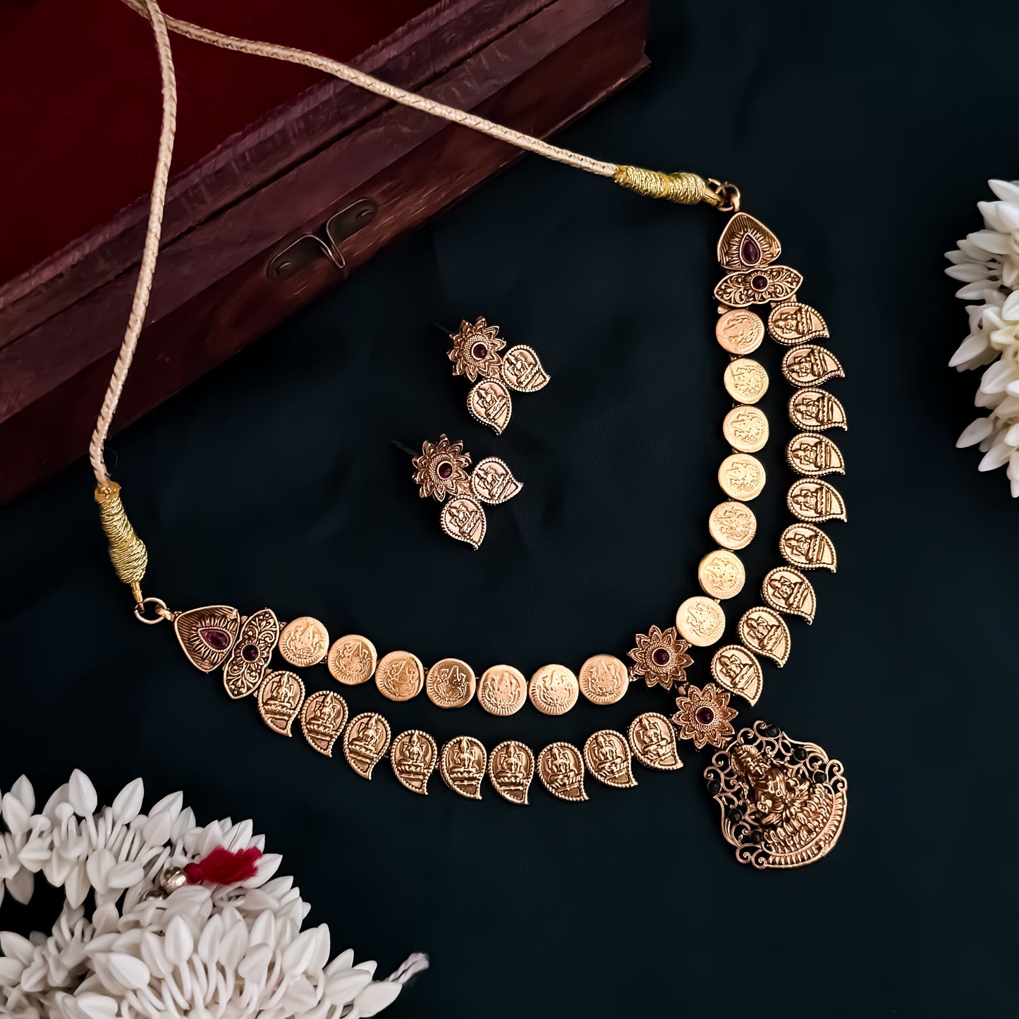 Kaya Coin Lakshmi Double Layer Temple Necklace Set