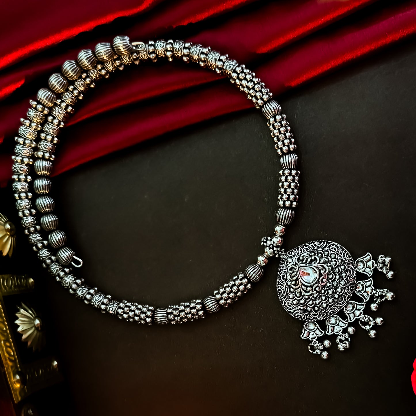 Harshina Hasli Necklace Set