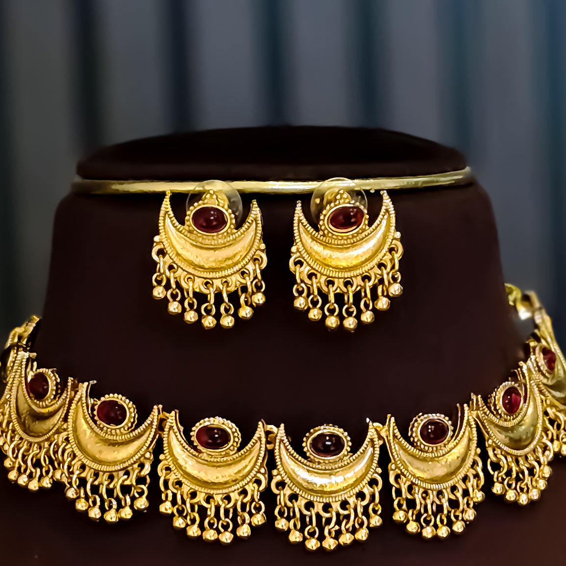 Diya Temple Motif Necklace Set - Golden & Pink