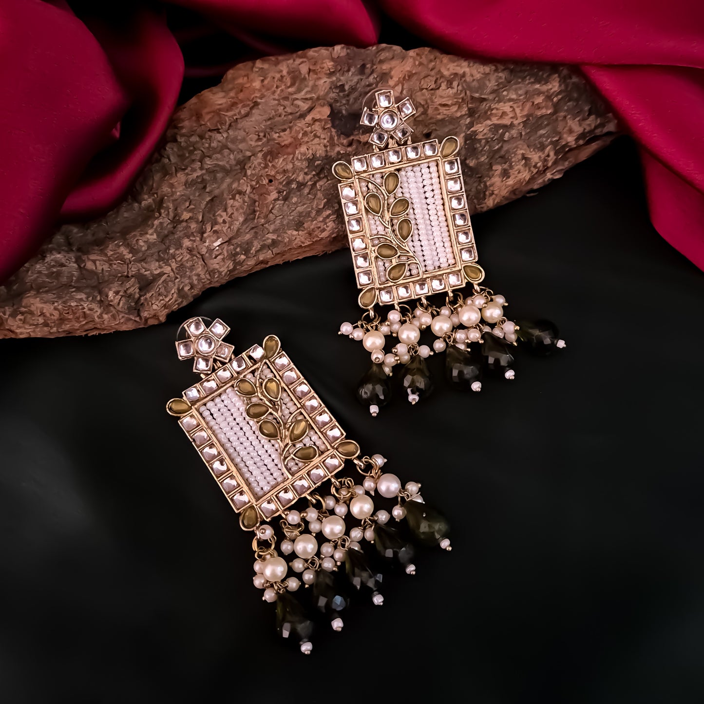 Janki Kundan Pearl Earrings - Mehendi Green