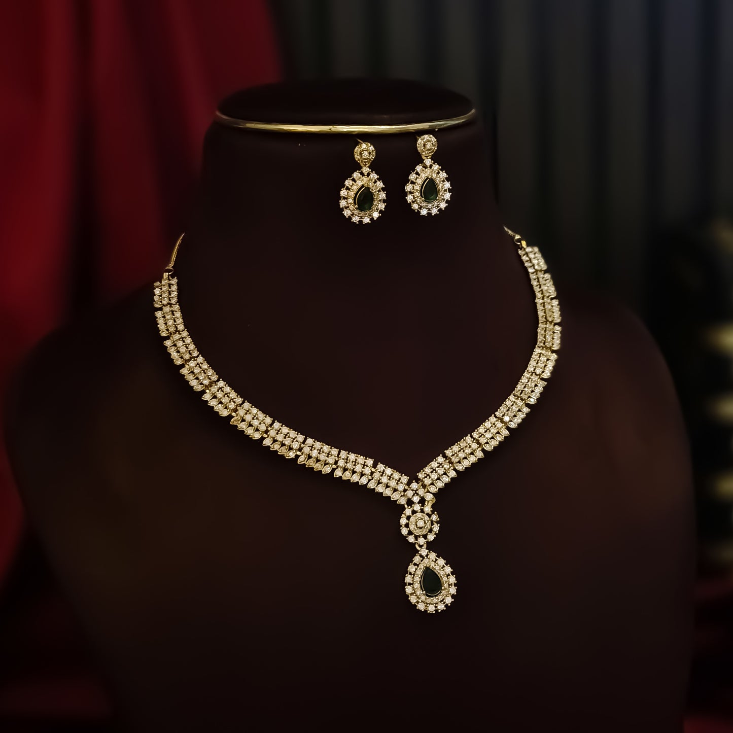 Nia Temple AD Necklace Set - Green