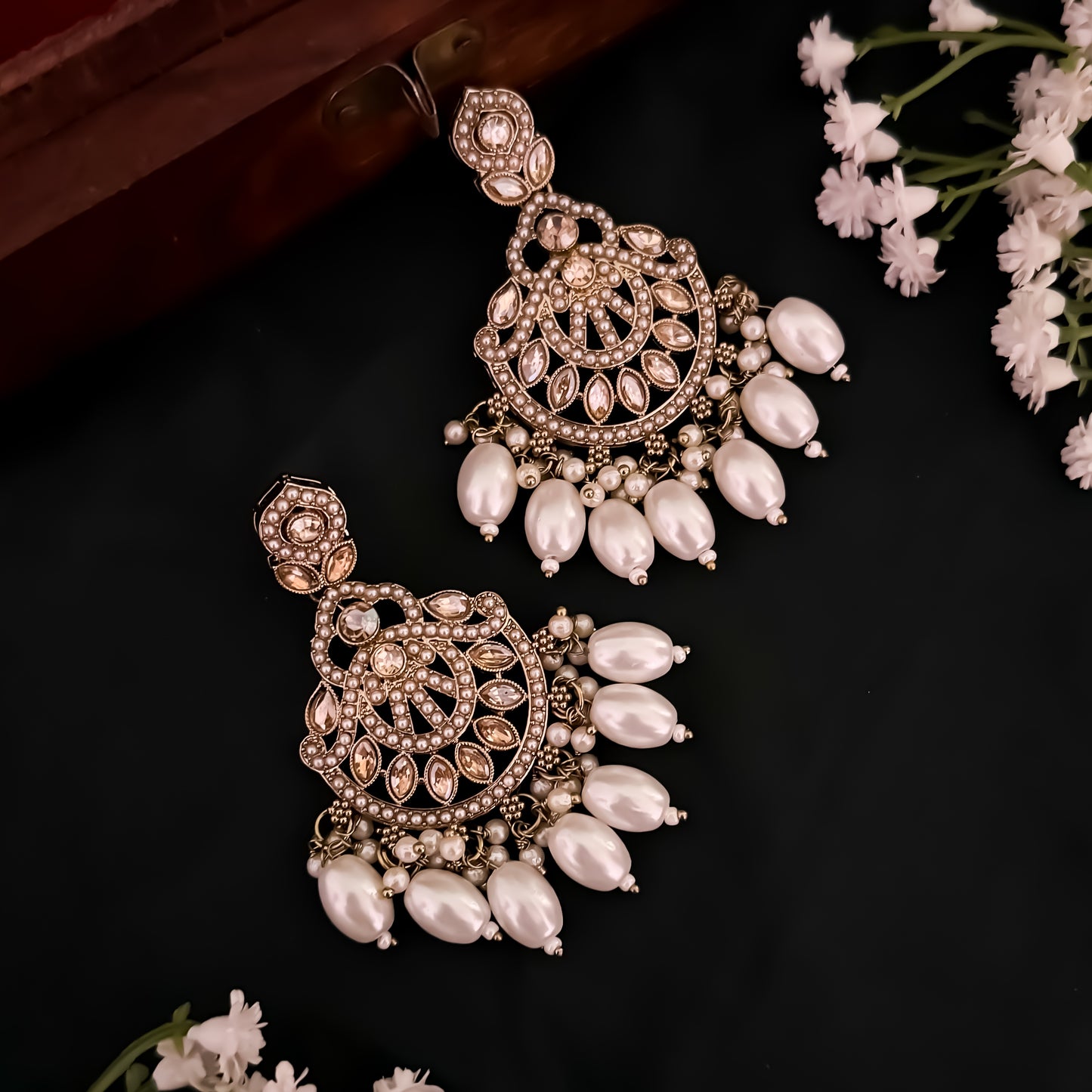 Arshiya Jadau Reverse AD Necklace Set - Golden