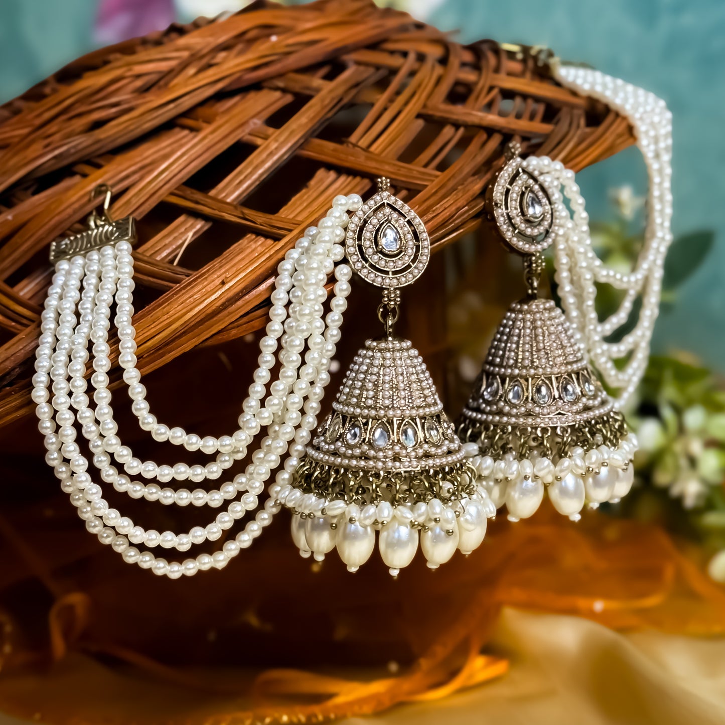 Mahiya Jadau Jhumka Earrings with Earchain - Golden