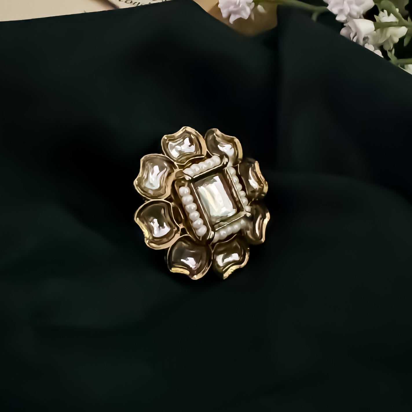 Charvi Dabi kundan Adjustable Ring