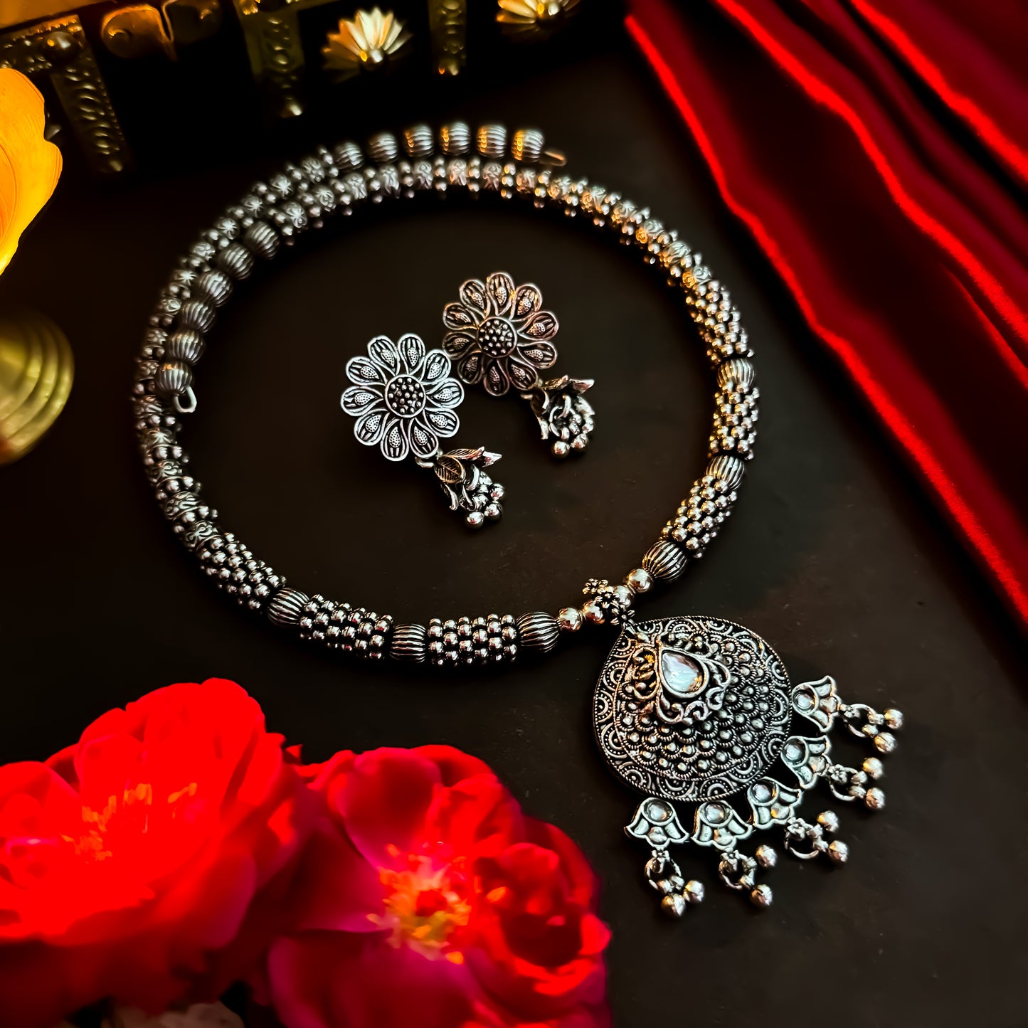 Harshina Hasli Necklace Set