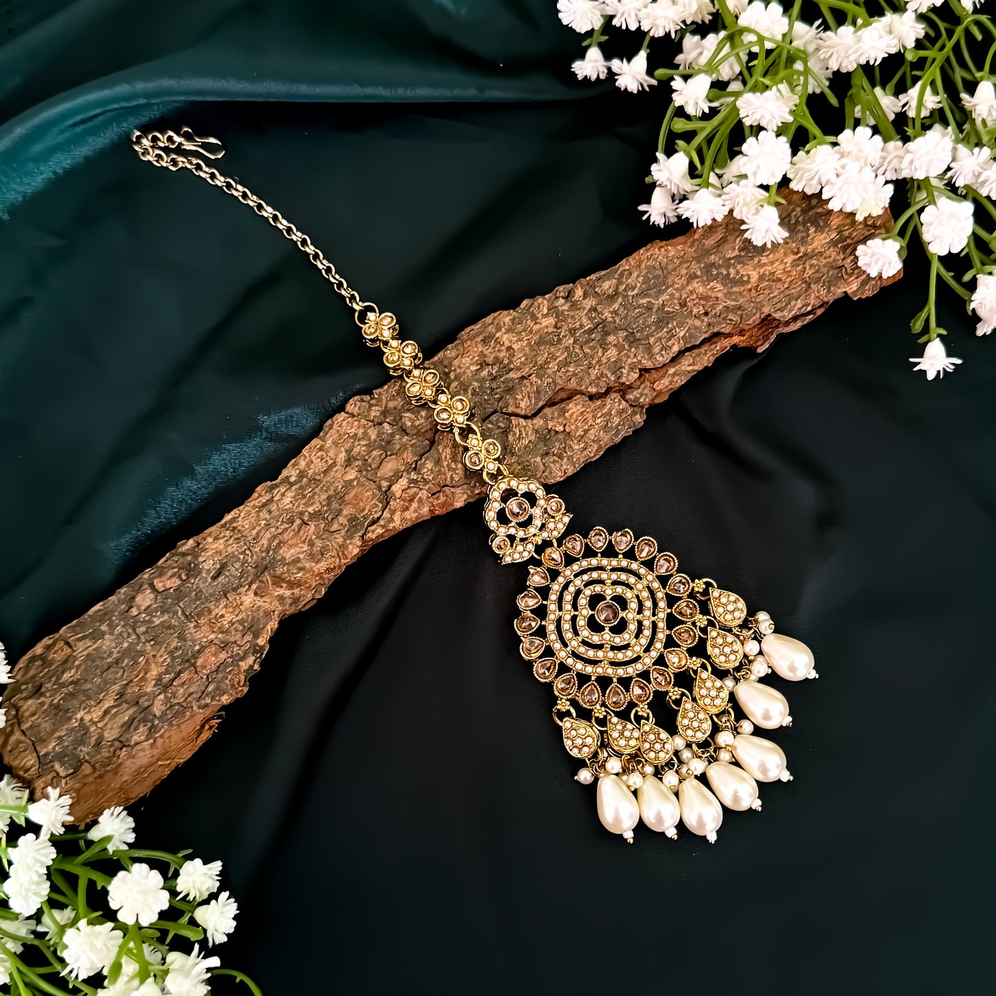 Riwaz Jadau Reverse AD Necklace Set - Golden