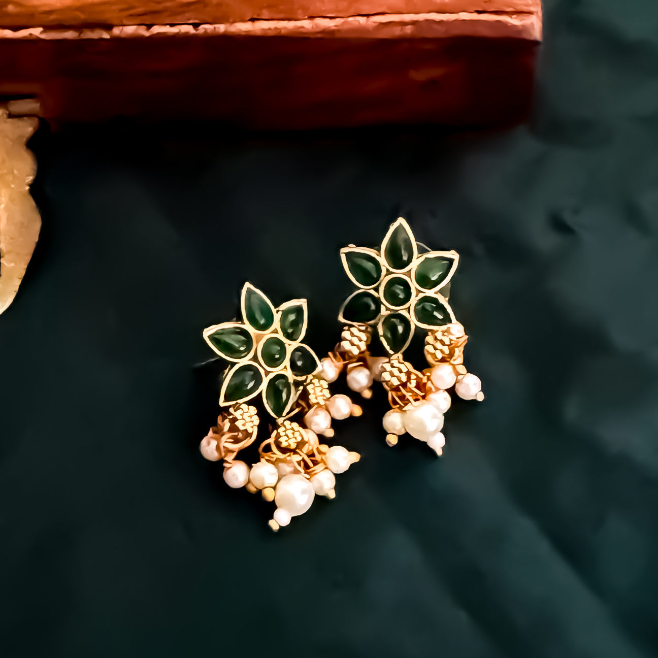 Kalyani Choker Necklace Set