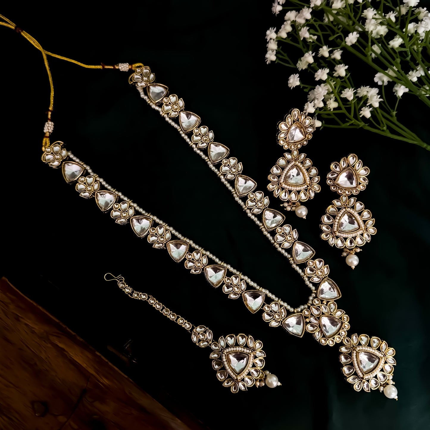 Kaushani Kundan Long Necklace Set