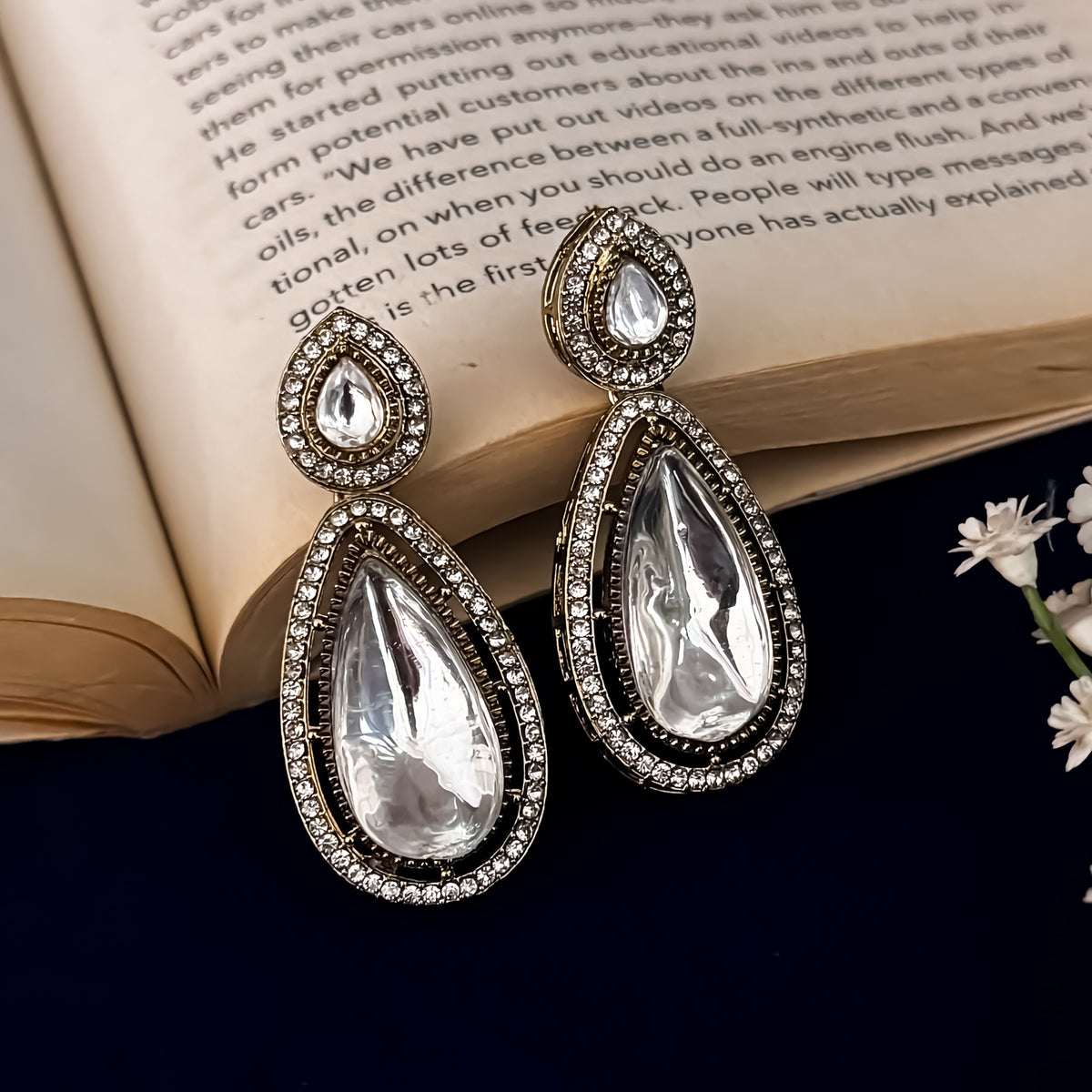 Golden Oviya Polki Look Alike Designer Kundan Necklace Set