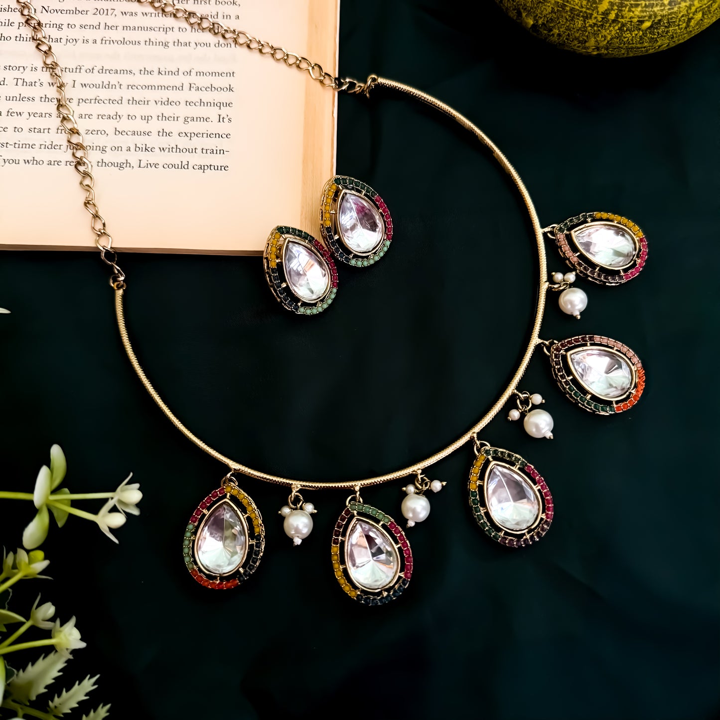 Rahina Jadau Hasli Necklace Set - Multi