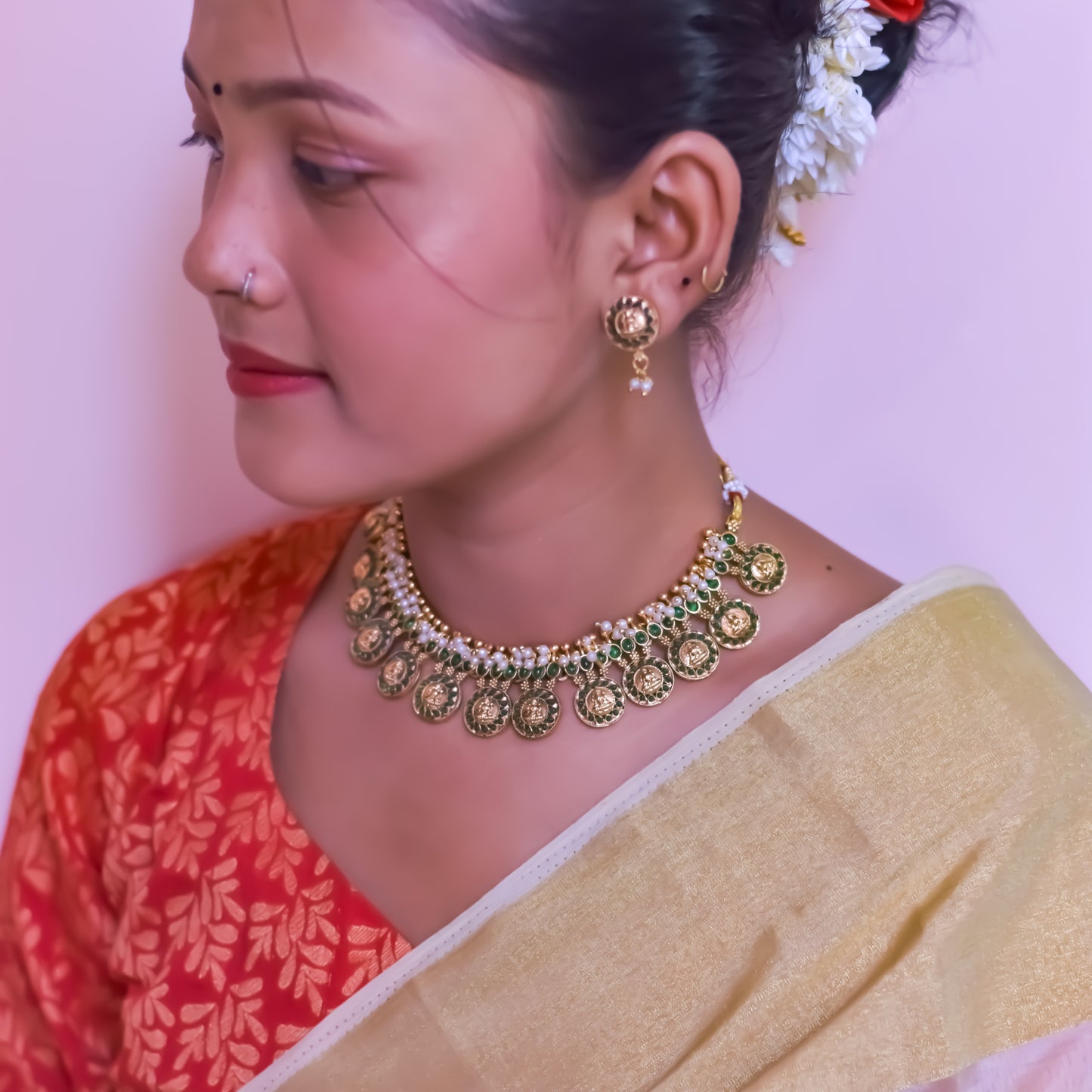 Alankrita Pearl Necklace Set