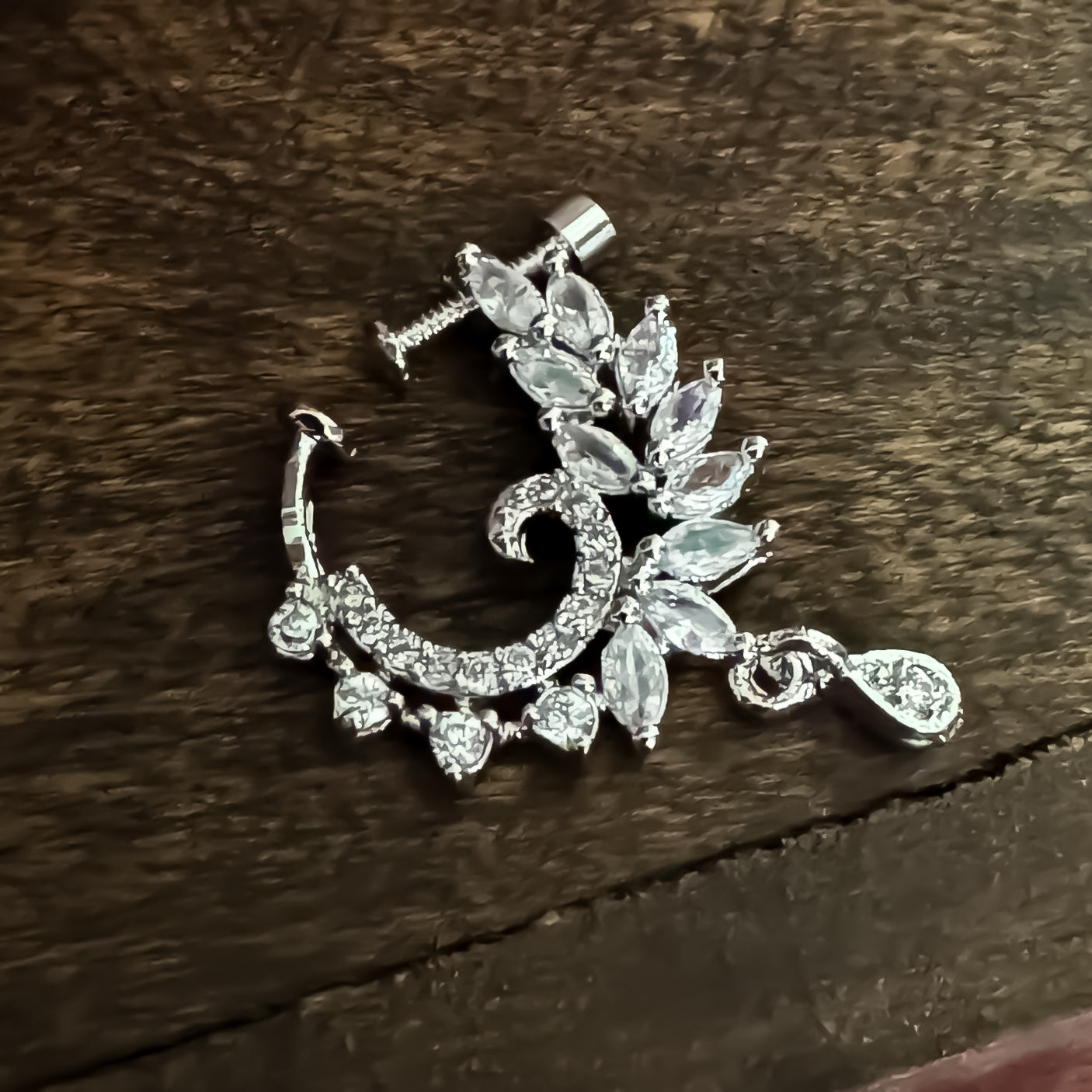 Nilofer AD Nose Clips (Nath)