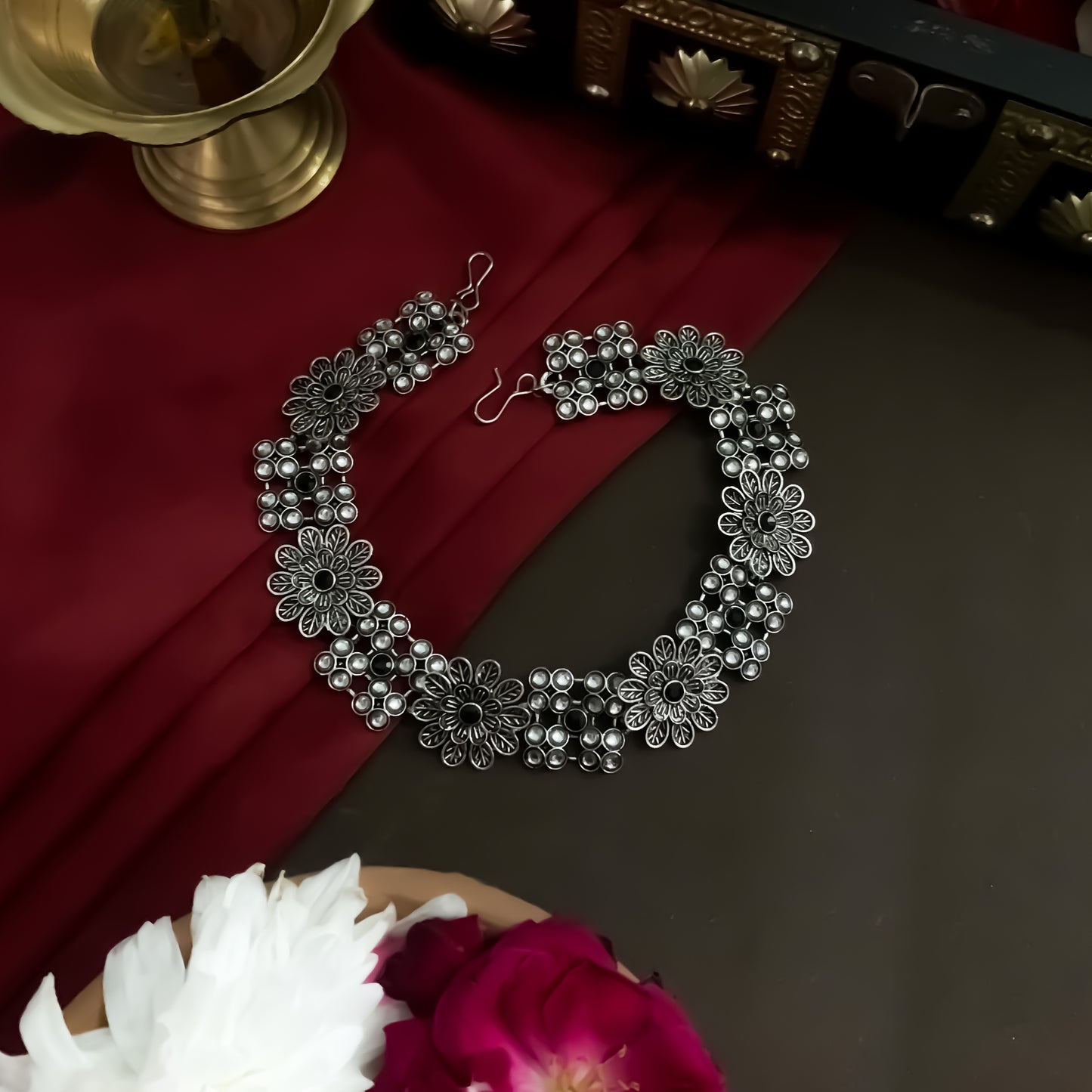 Madhavi Seeshphool