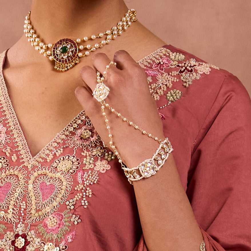 Sheena Dabi Kundan Haathphool (Single)