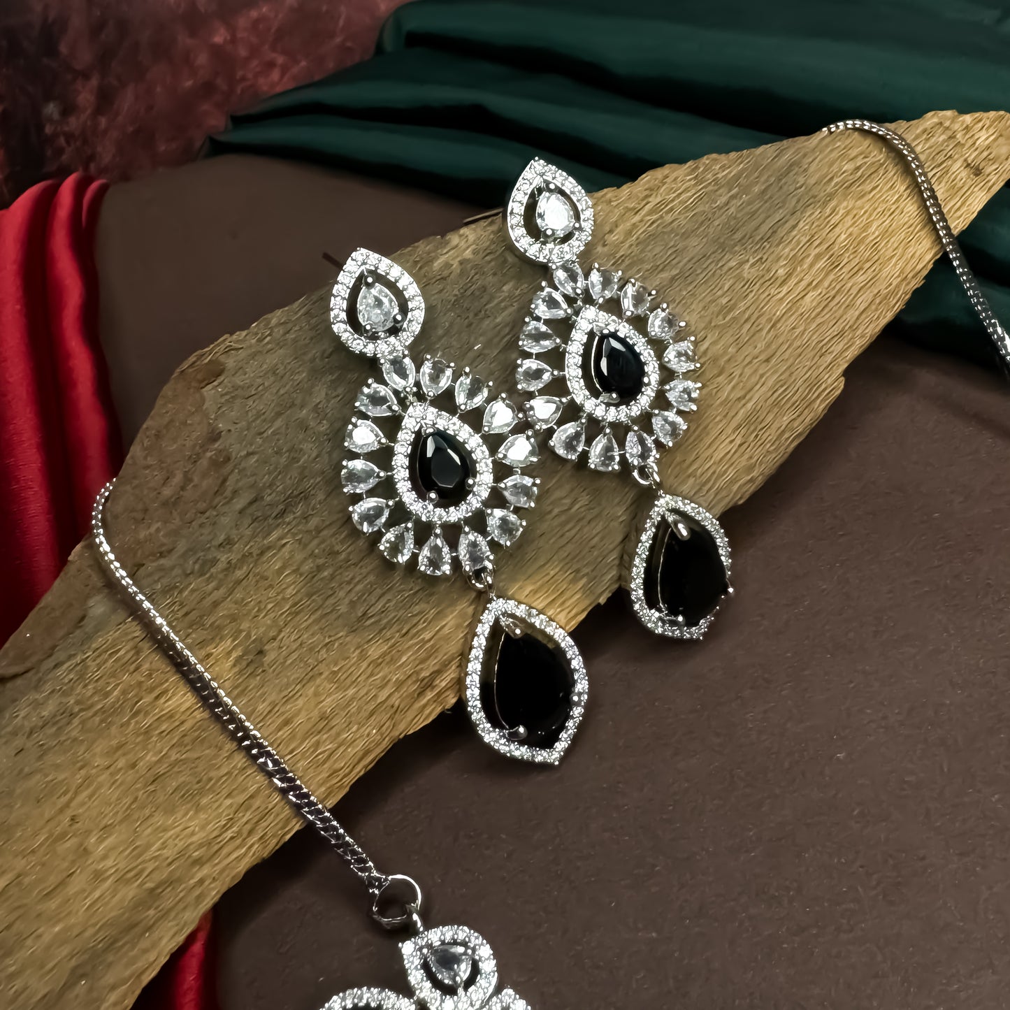 Ishrat AD Necklace Set - Black
