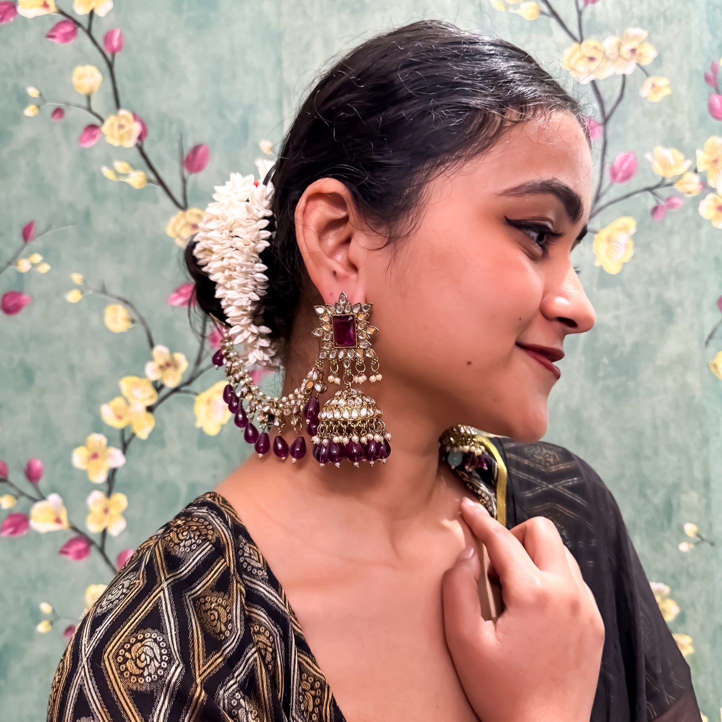 Manavi Mirror Jhumka with Teeka & Sahara- Wine