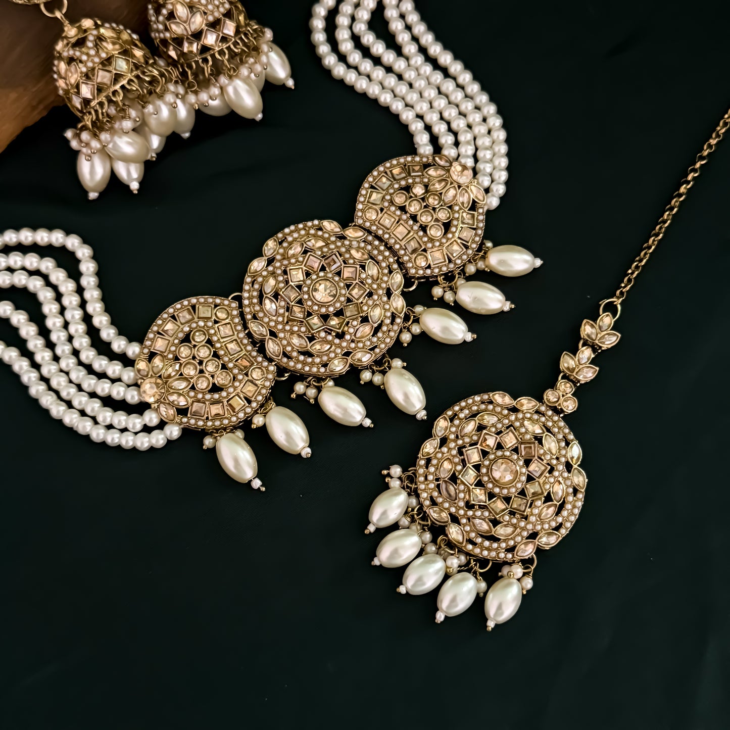 Tansia Jadau Royal Jadau Reverse AD Necklace Set - Golden