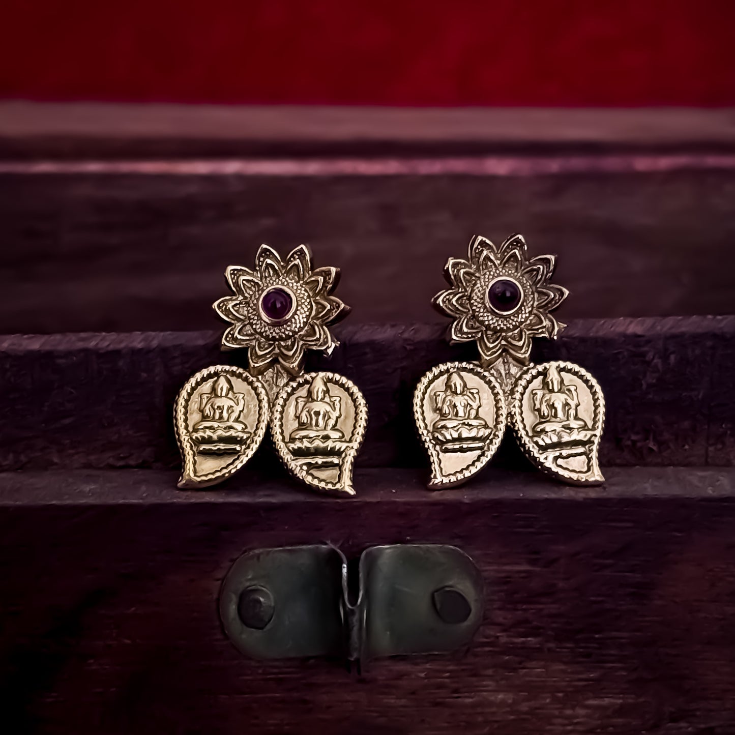 Kaya Coin Lakshmi Double Layer Temple Necklace Set