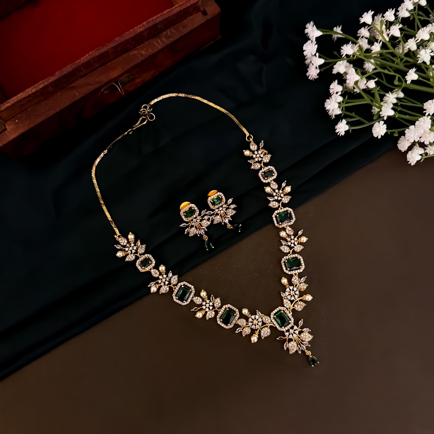 Shreshtha AD Necklace Set - Green