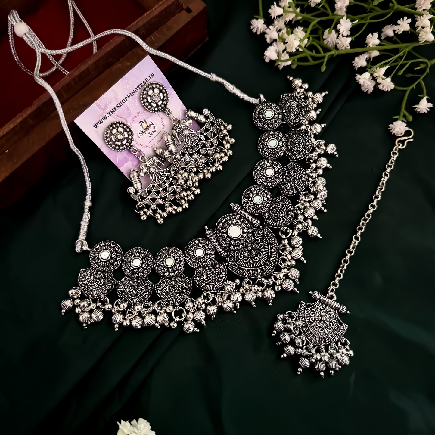 Anika Necklace Set with Earrings & Teeka -Silver