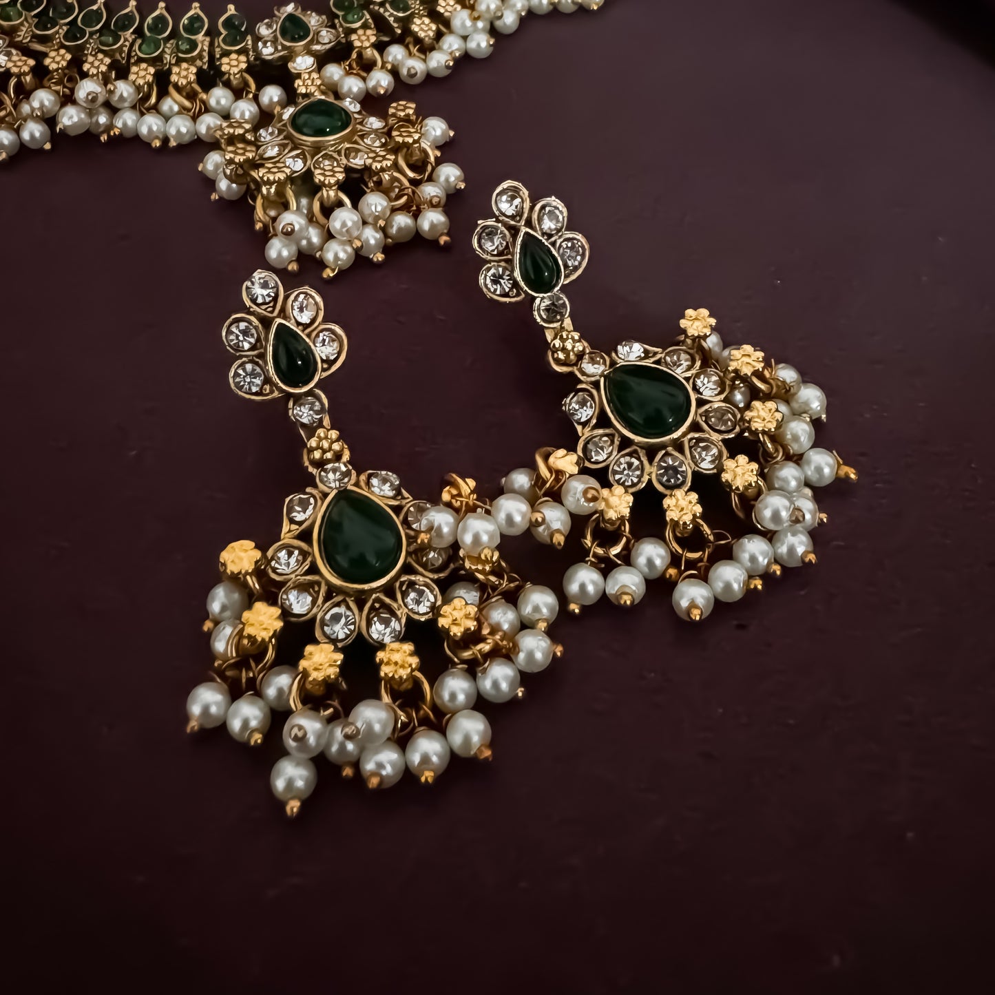 Giya Guttapushalu Necklace Set