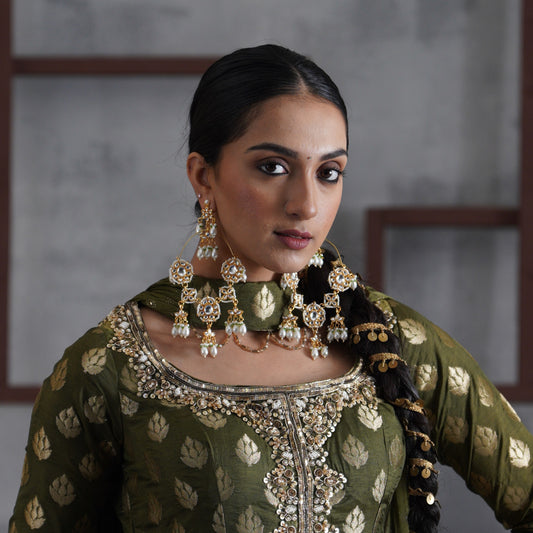 Aamna Statement Kundan Chandbali Earrings - Golden