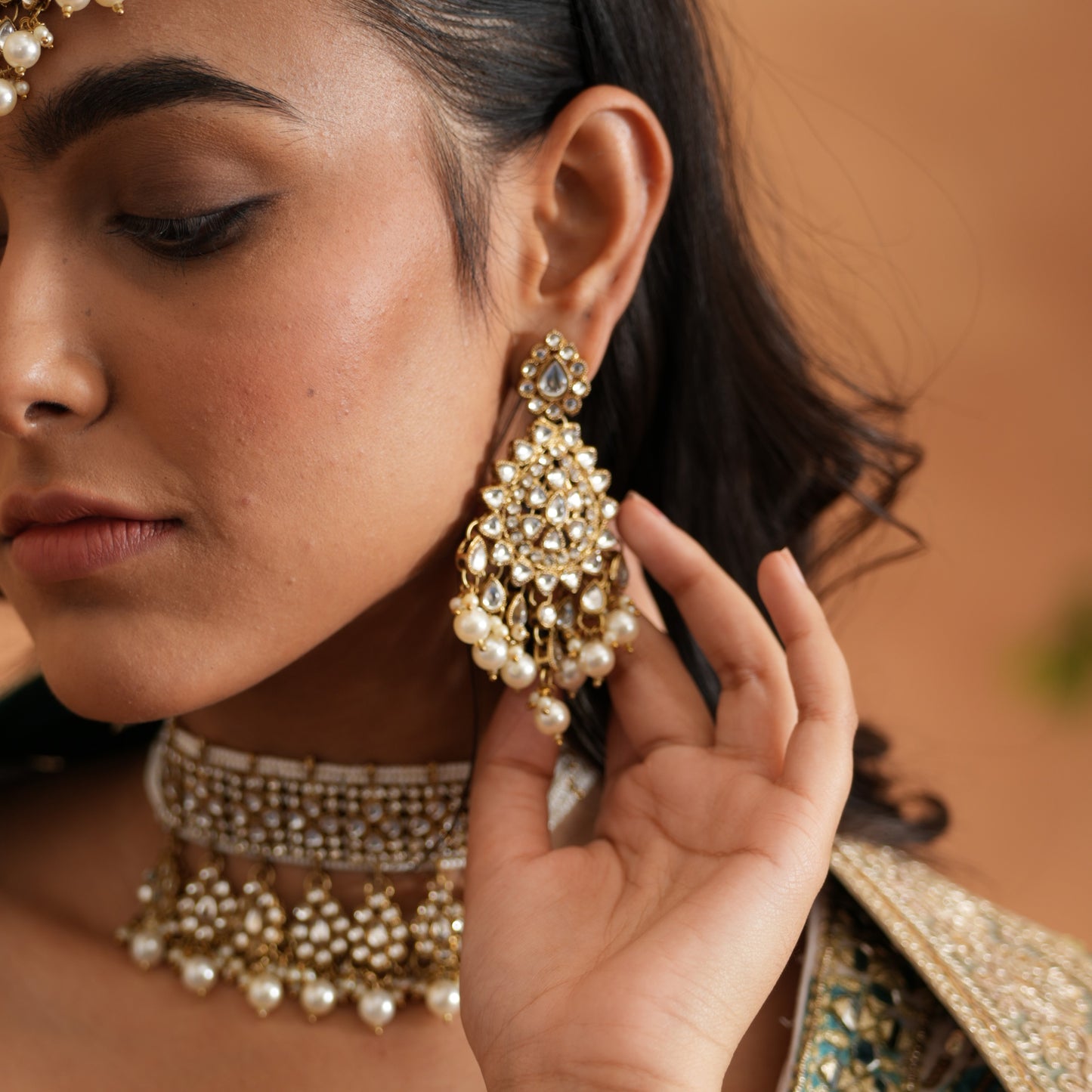 Sreeja Golden Necklace Set
