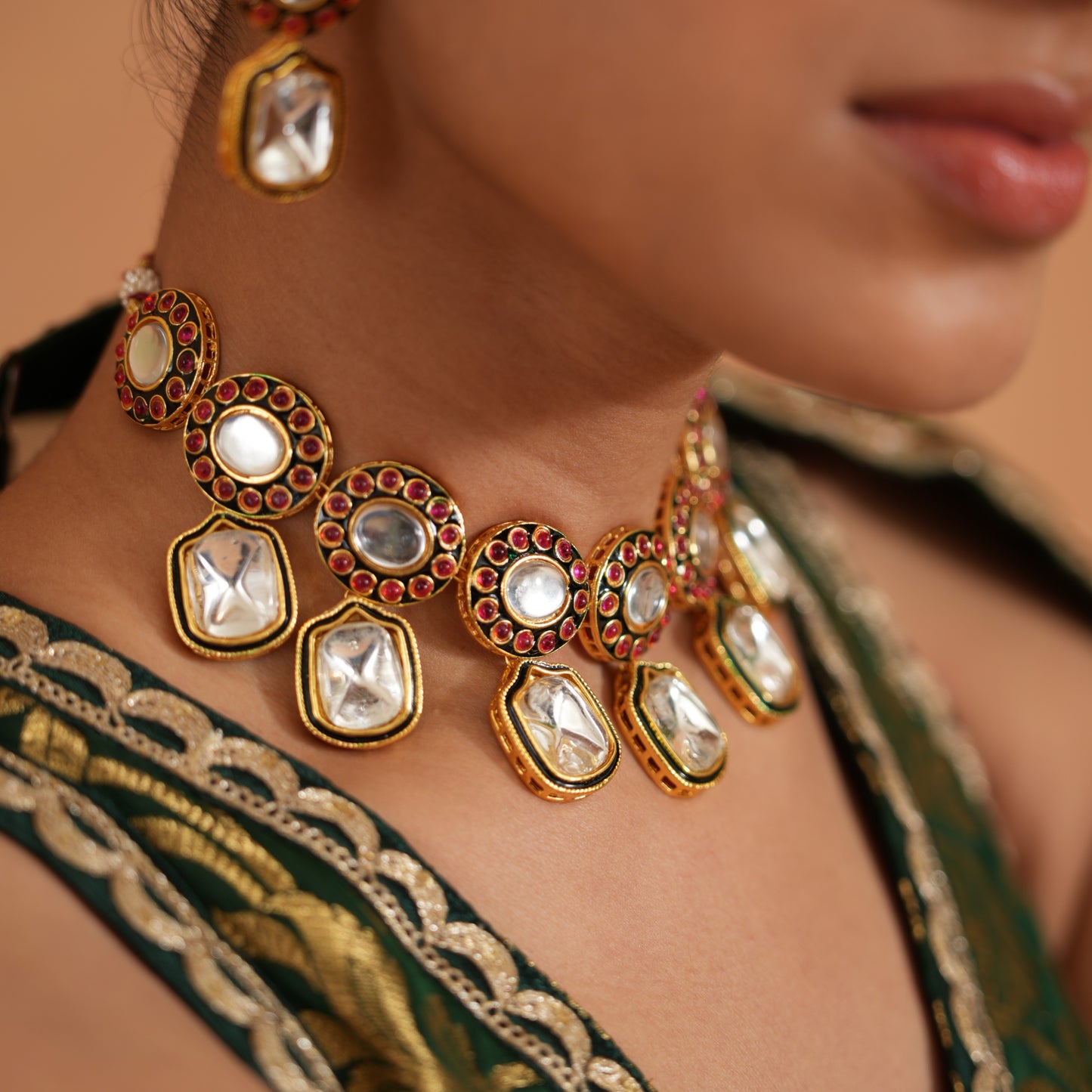 Vriksha Vilandi Kundan Premium Necklace Set