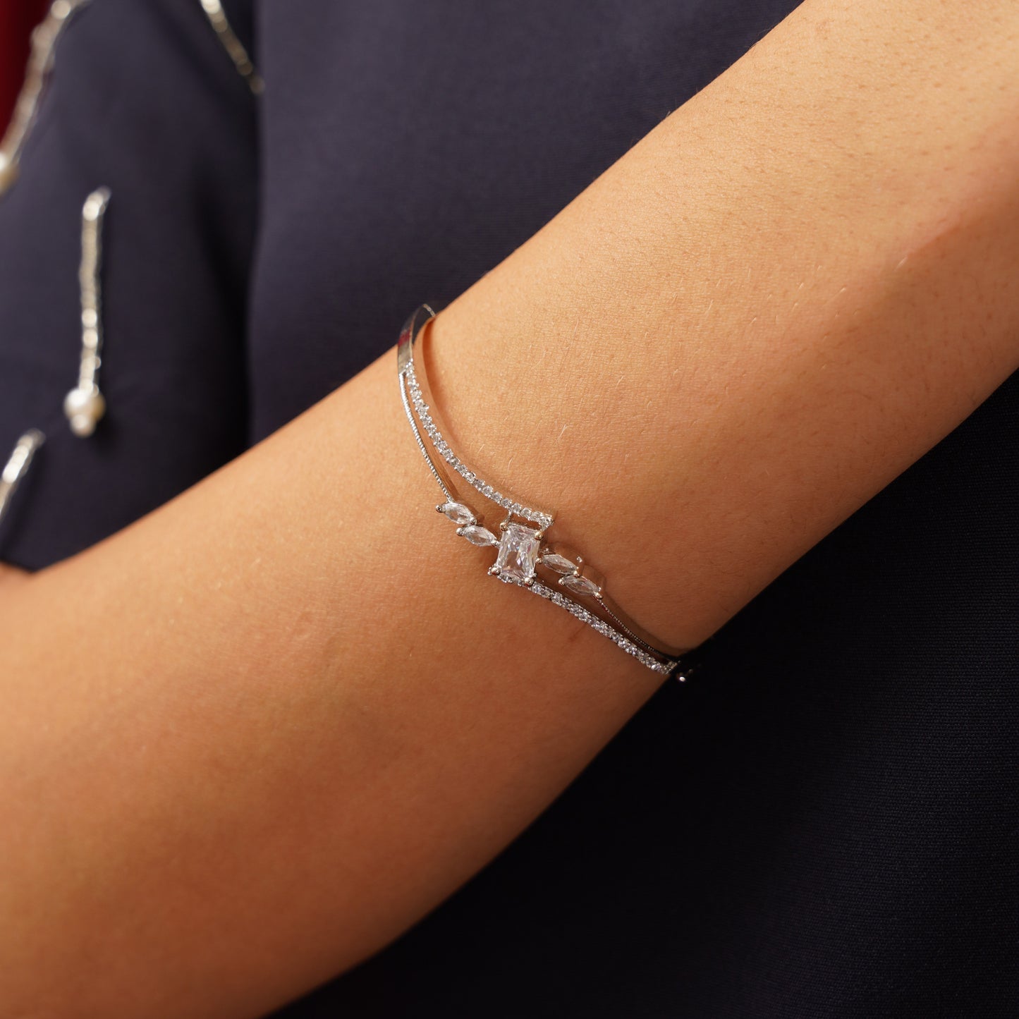 Alanna Minimal American Diamond Bracelet - Silver