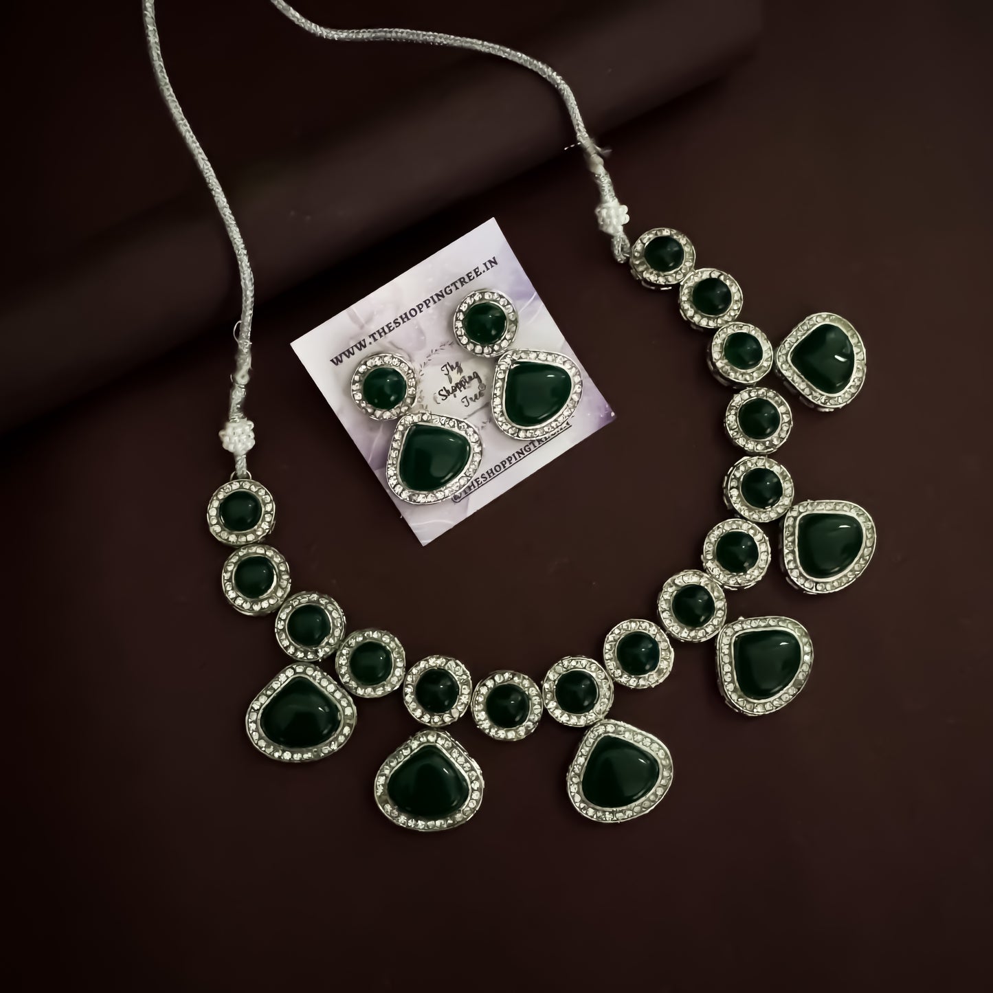 Minal Monalisa Stone Necklace Set- Green