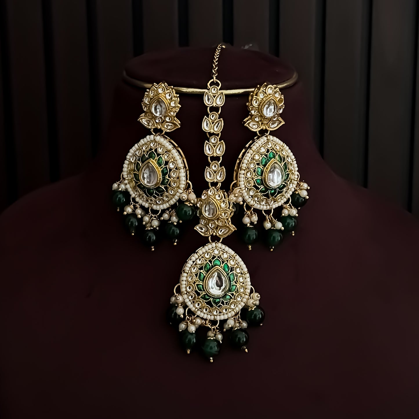 Shireen Premium Meenakari Kundan Choker Necklace Set - Green