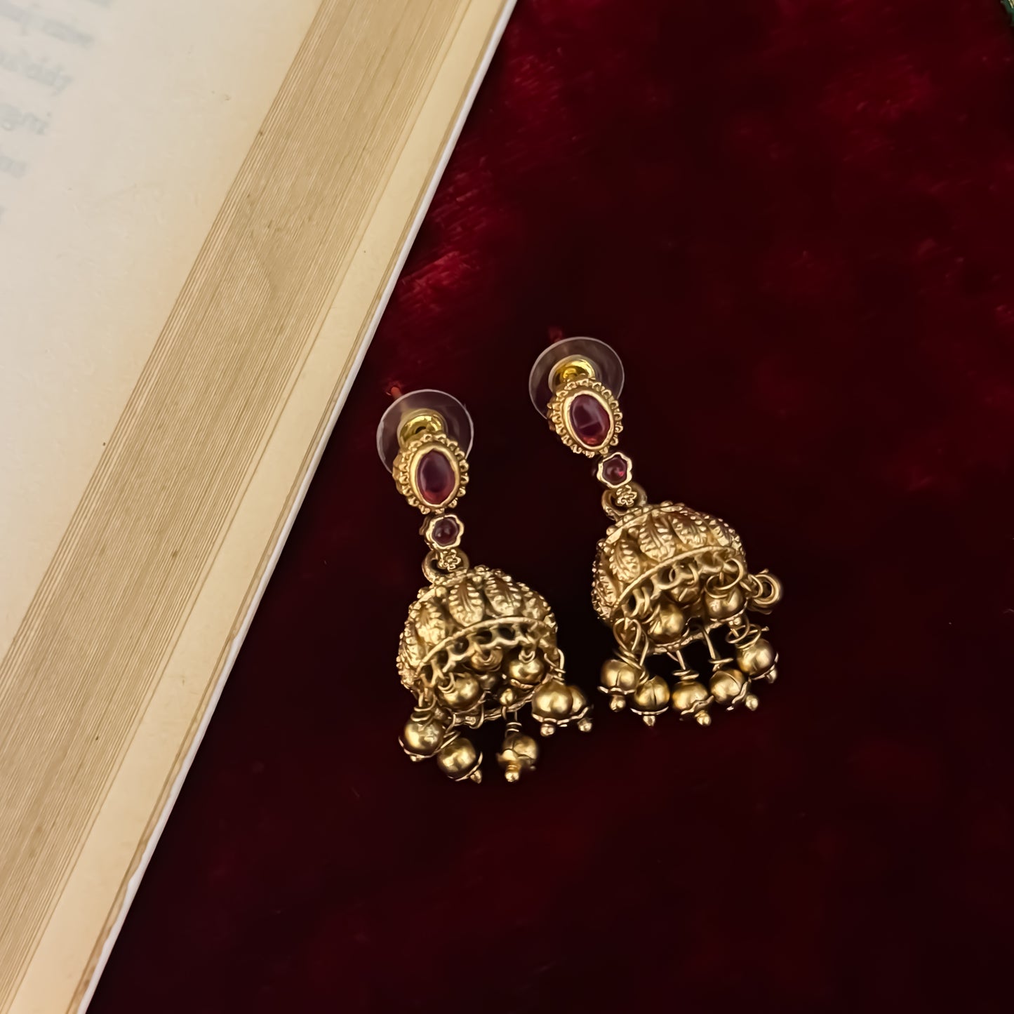 Mrinalini Lakshmi Temple Necklace Set - Gold & Pink