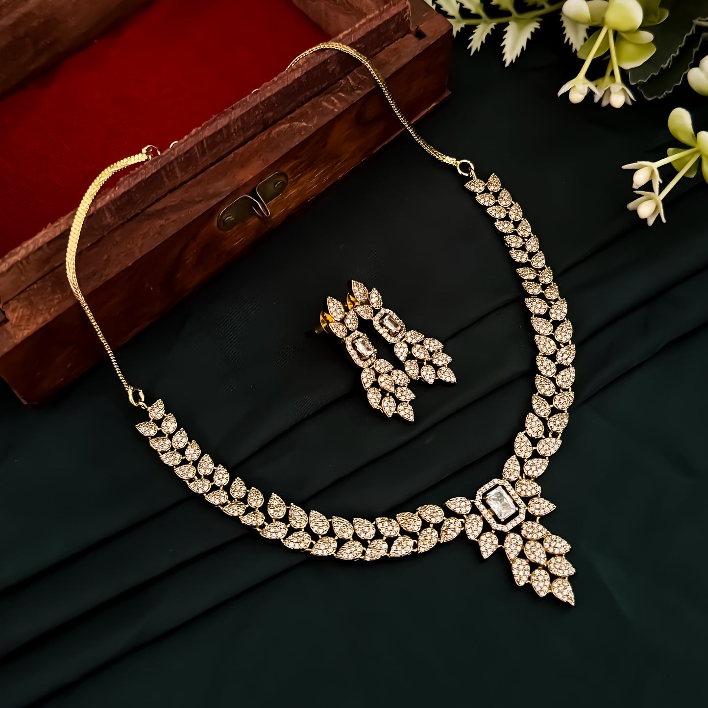 Vivanta American Diamond Necklace Set - Golden