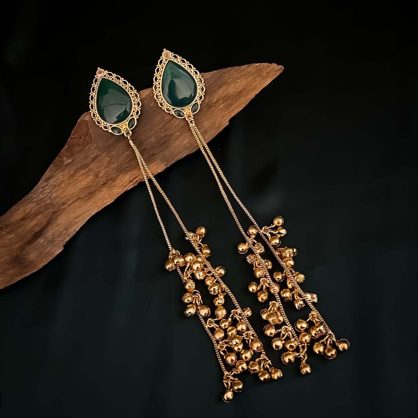 Oshin Kashmiri Dehjoor Ghunghroo Earrings - Green
