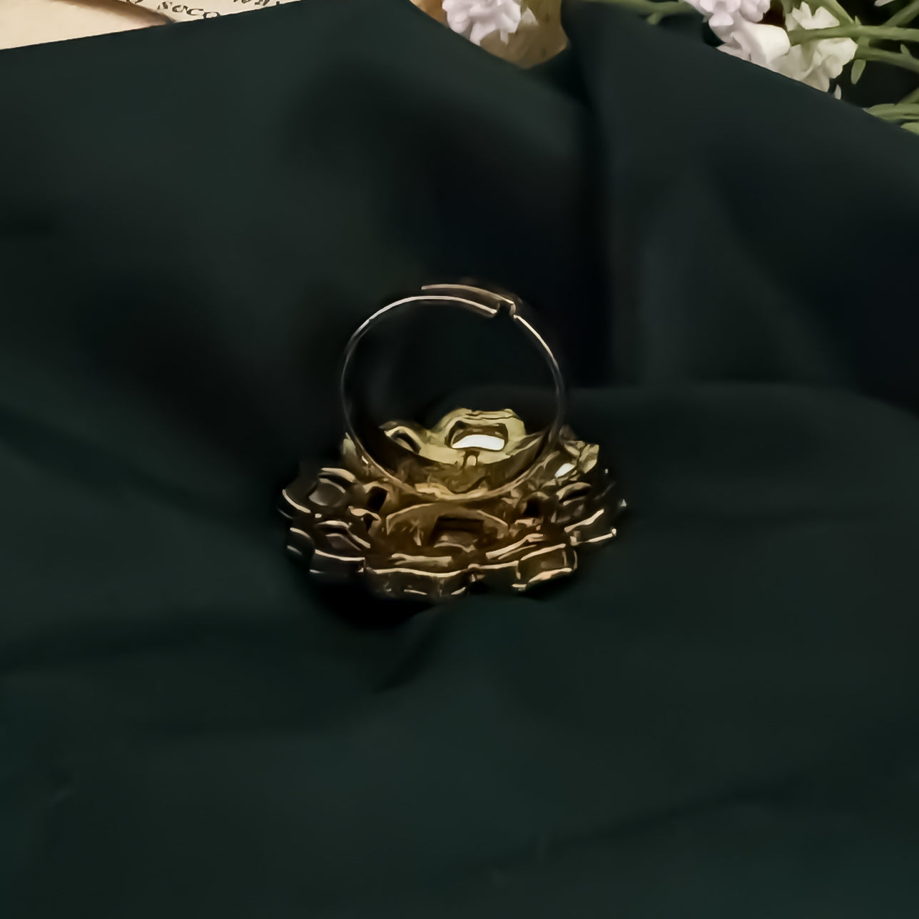 Charvi Dabi kundan Adjustable Ring
