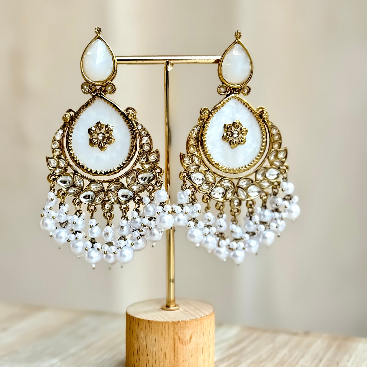 Suhana Chandbali Earrings - Golden