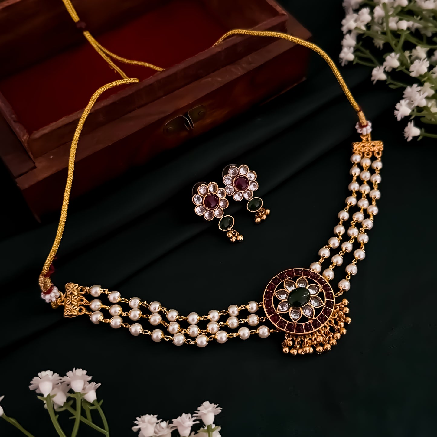 Jayasi Pearl Necklace Set- Green & Pink