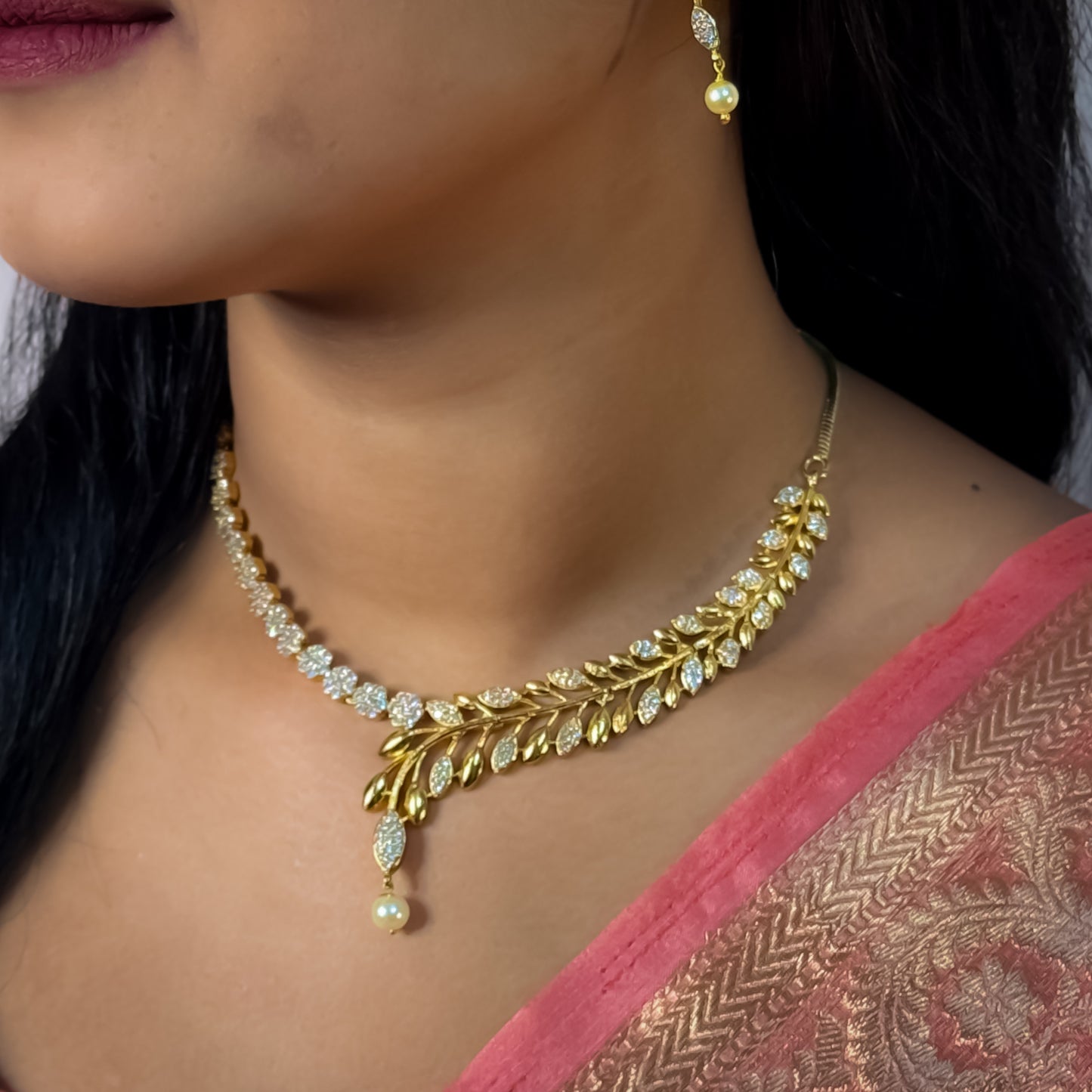 Pretty Petals Minimal AD Necklace Set
