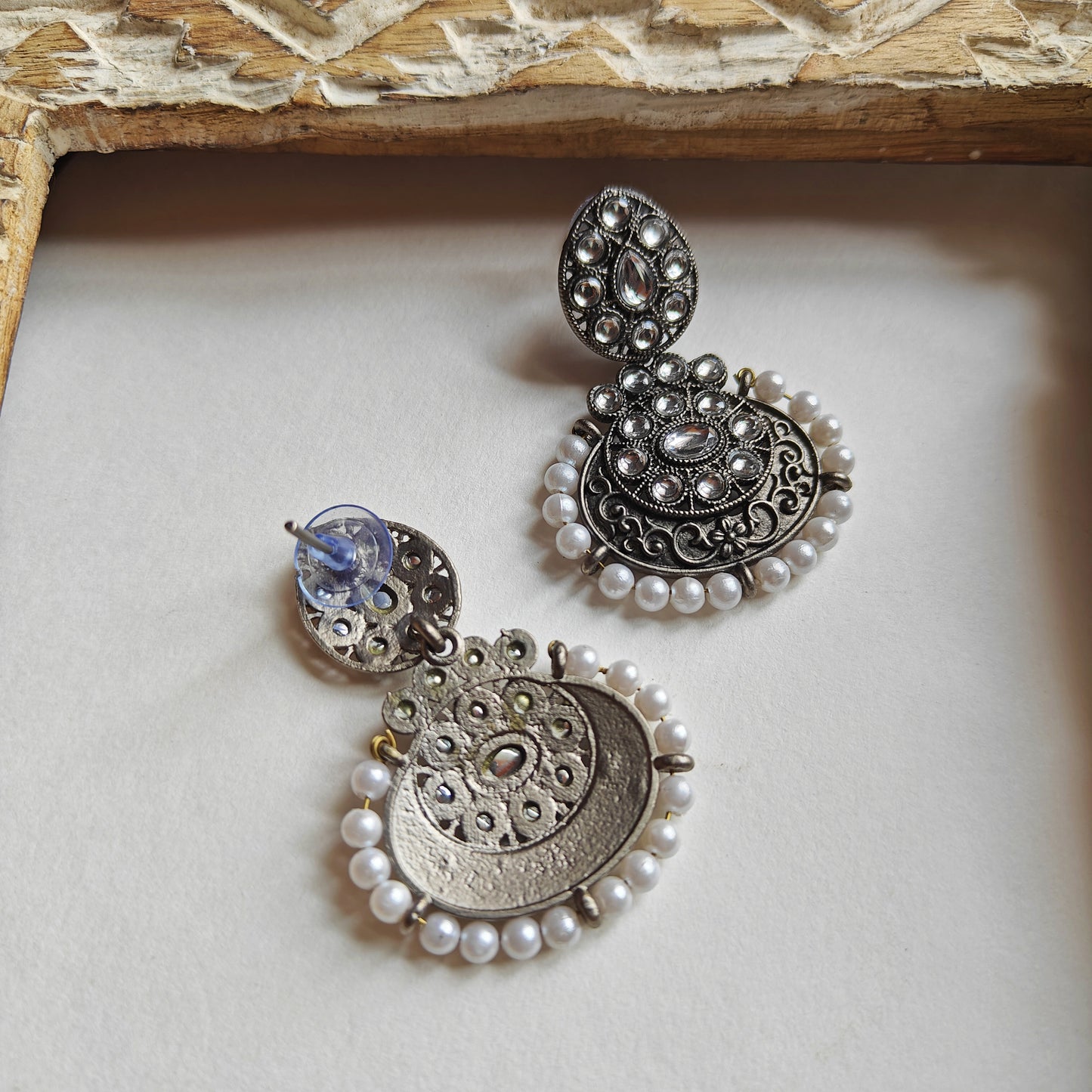 Sija Black Metal Earrings