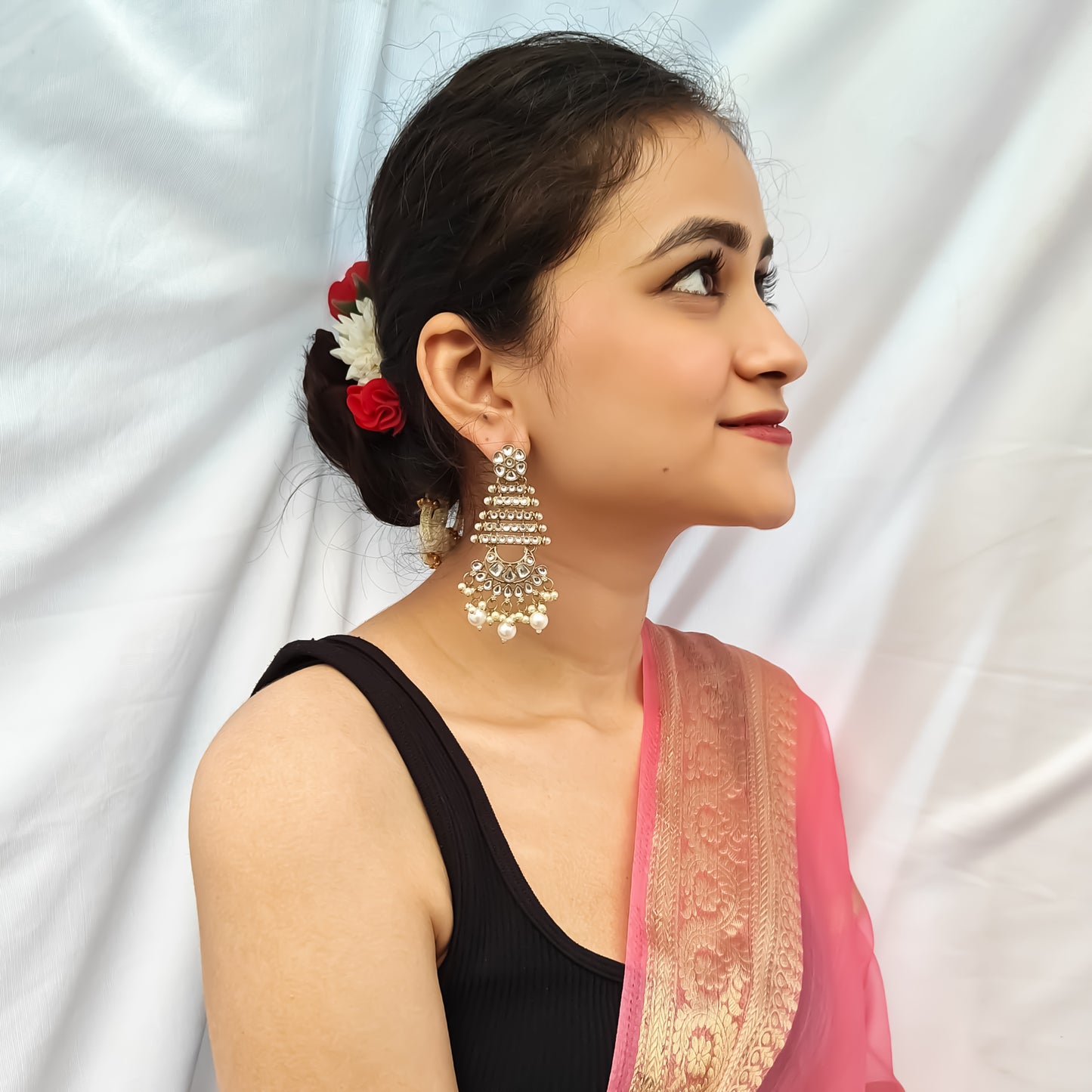 Kuhu Designer Earrings Golden
