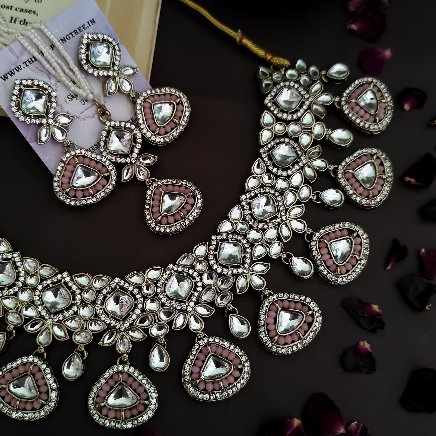 Naina Kundan Necklace Set - Baby Pink