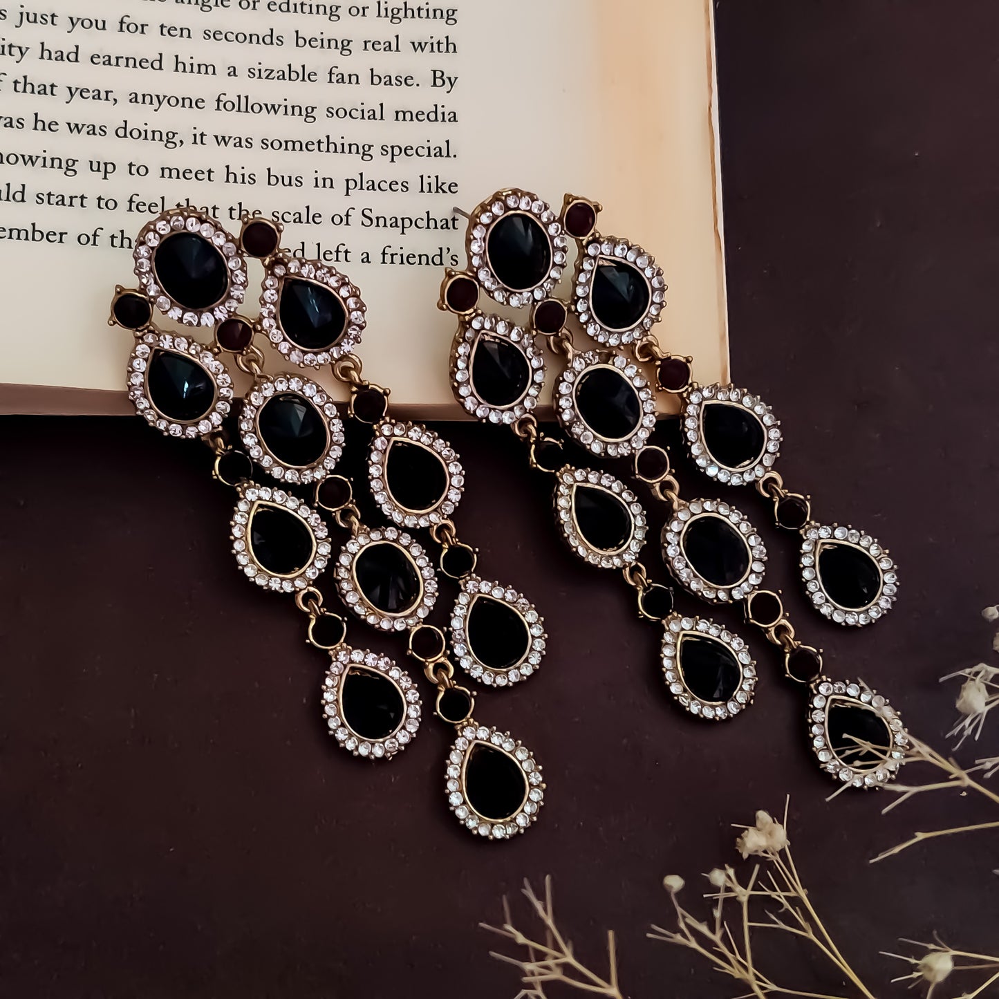 Anvi Dangler Lightweight Chandbali Earring- Black