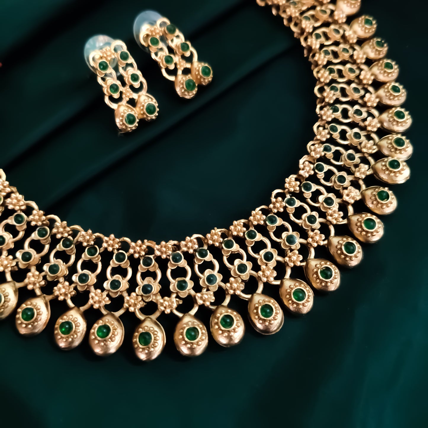 Vriddhi Necklace Set - Green