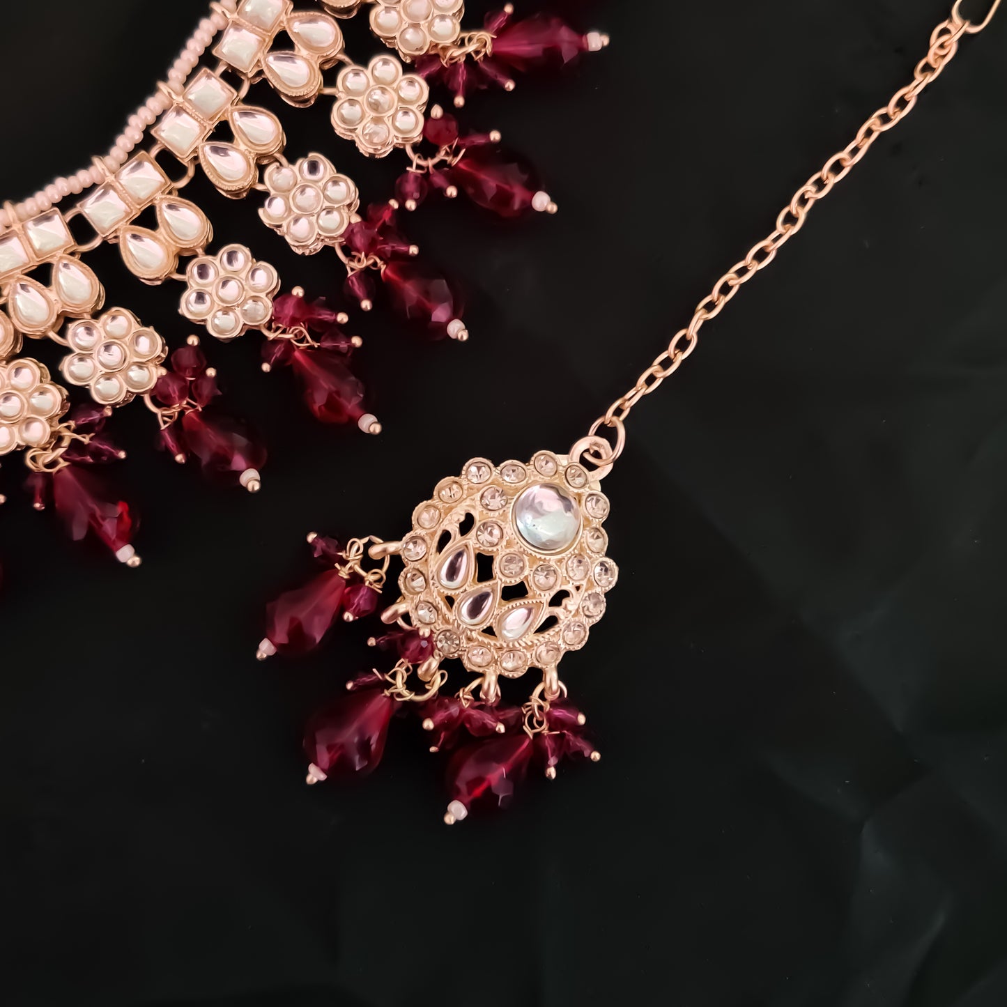 Suhaila Necklace Set - Wine